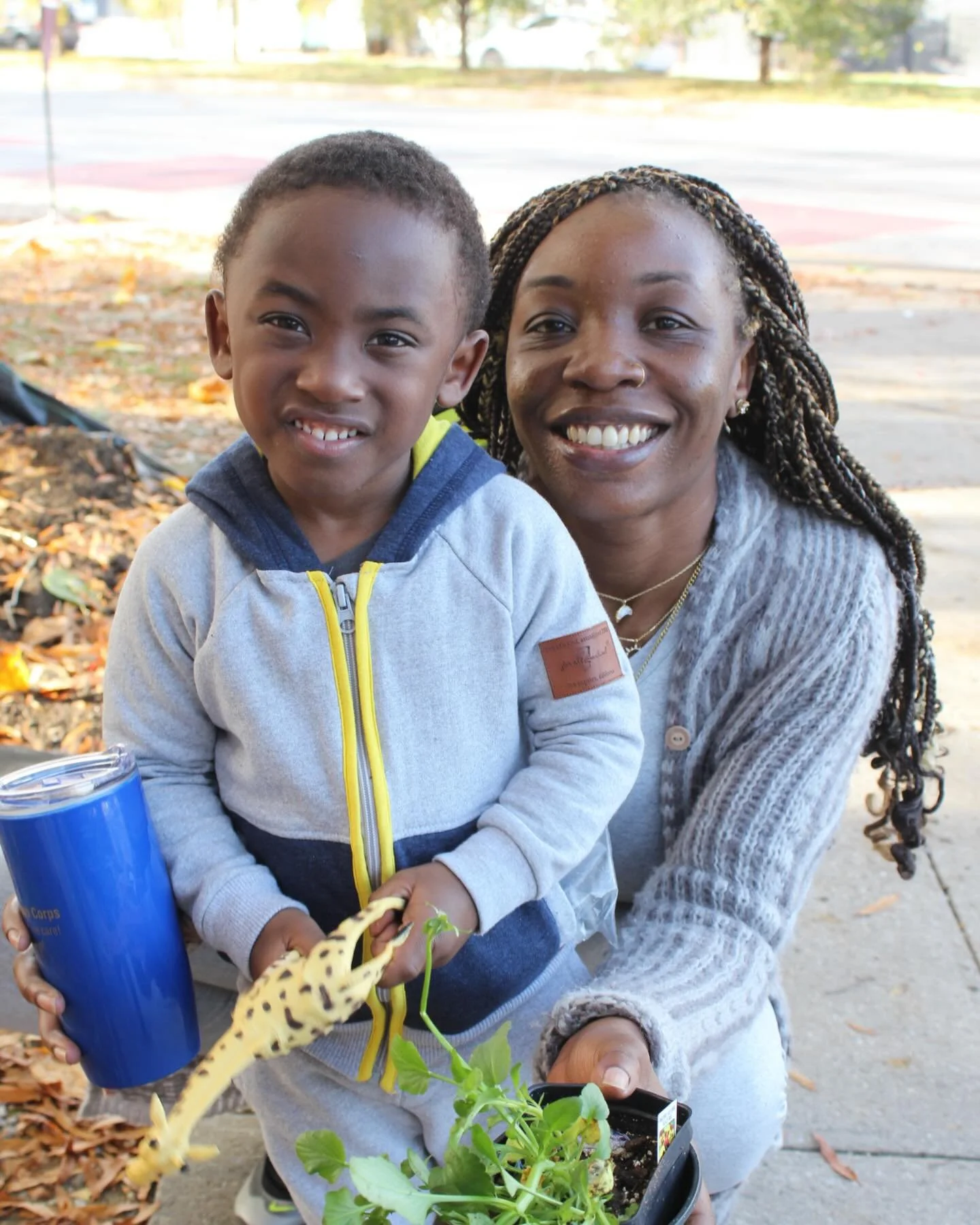 We love this photo of Zion and Mommy!
Today join us for our Family Food Drive starting at 12pm.