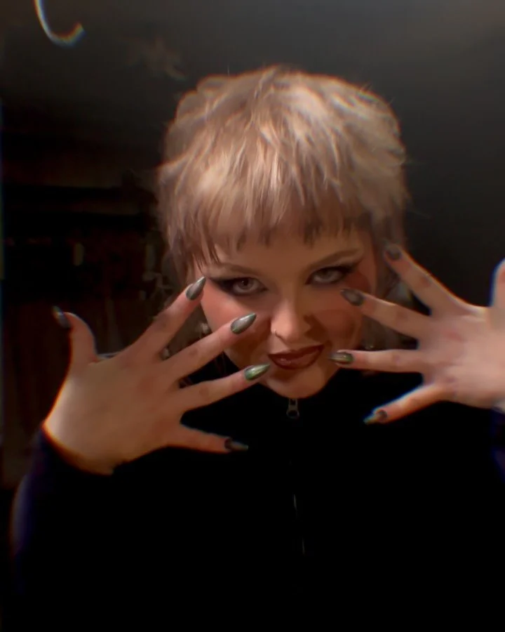 That&rsquo;s a WRAP! Thank you for spending your moments with me this year <3 

It&rsquo;s been wild watching this group of weirdos grow since I released my first single a little over a year ago. Even wilder considering that we achieved this all 1