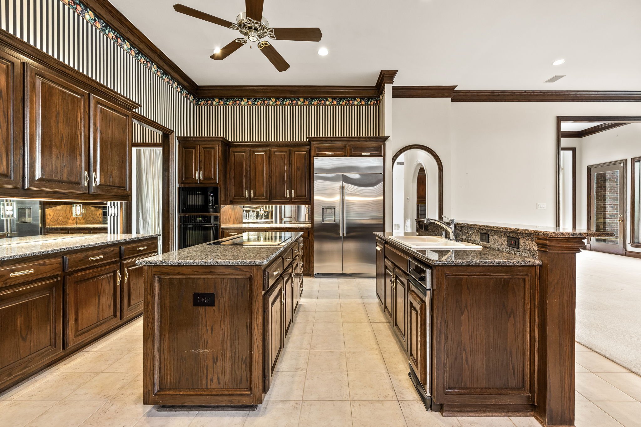 25-web-or-mls-1504 Eastwick-25.jpg