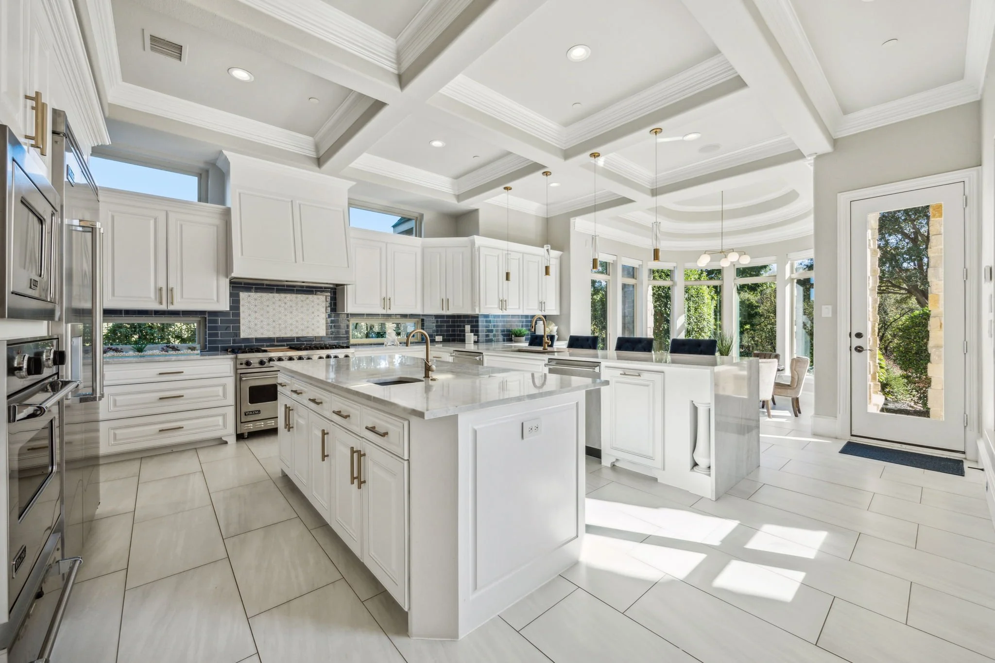 33-6800Rainwood_028.jpg
