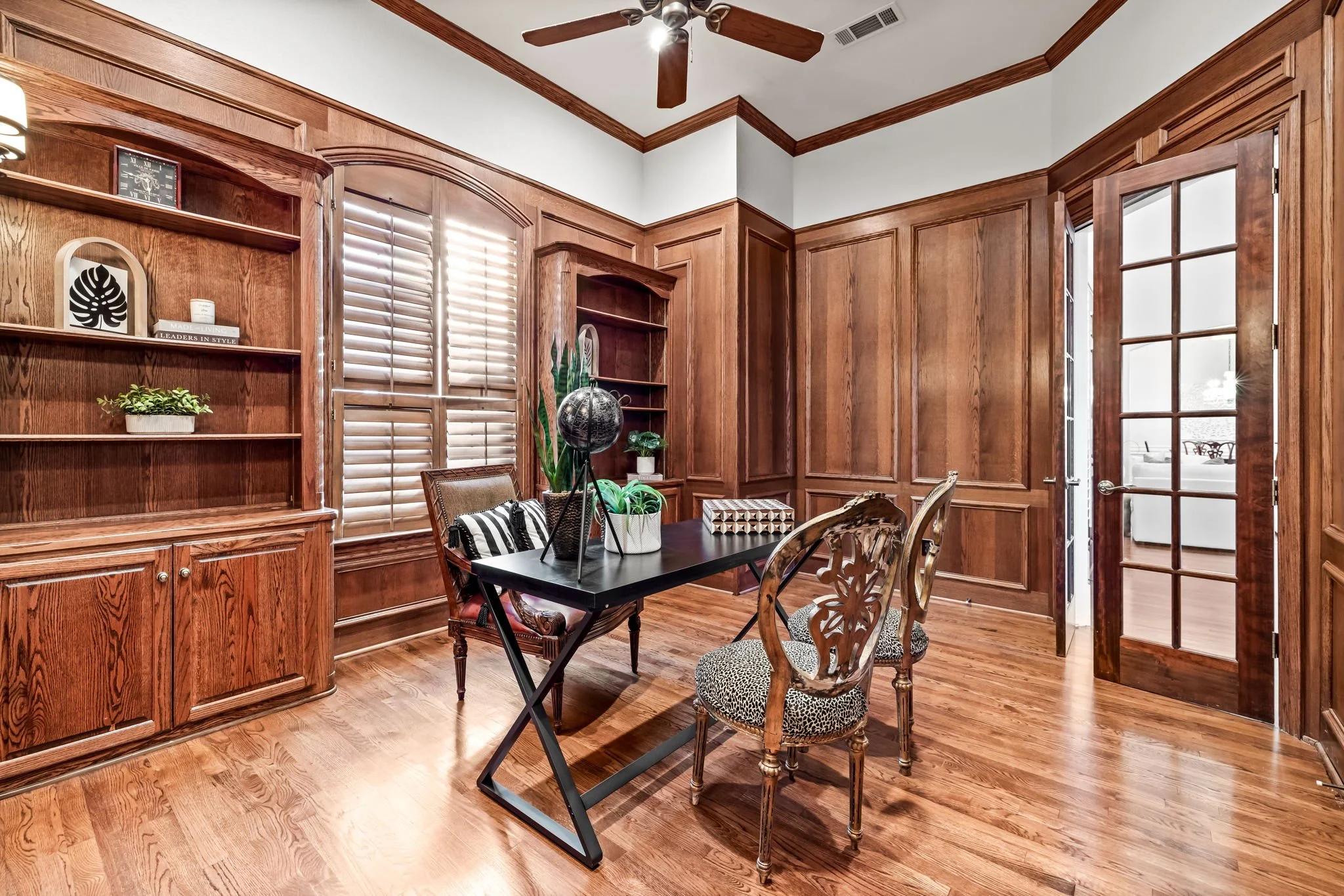 35-web-or-mls-6609 Riverhill-35.jpg