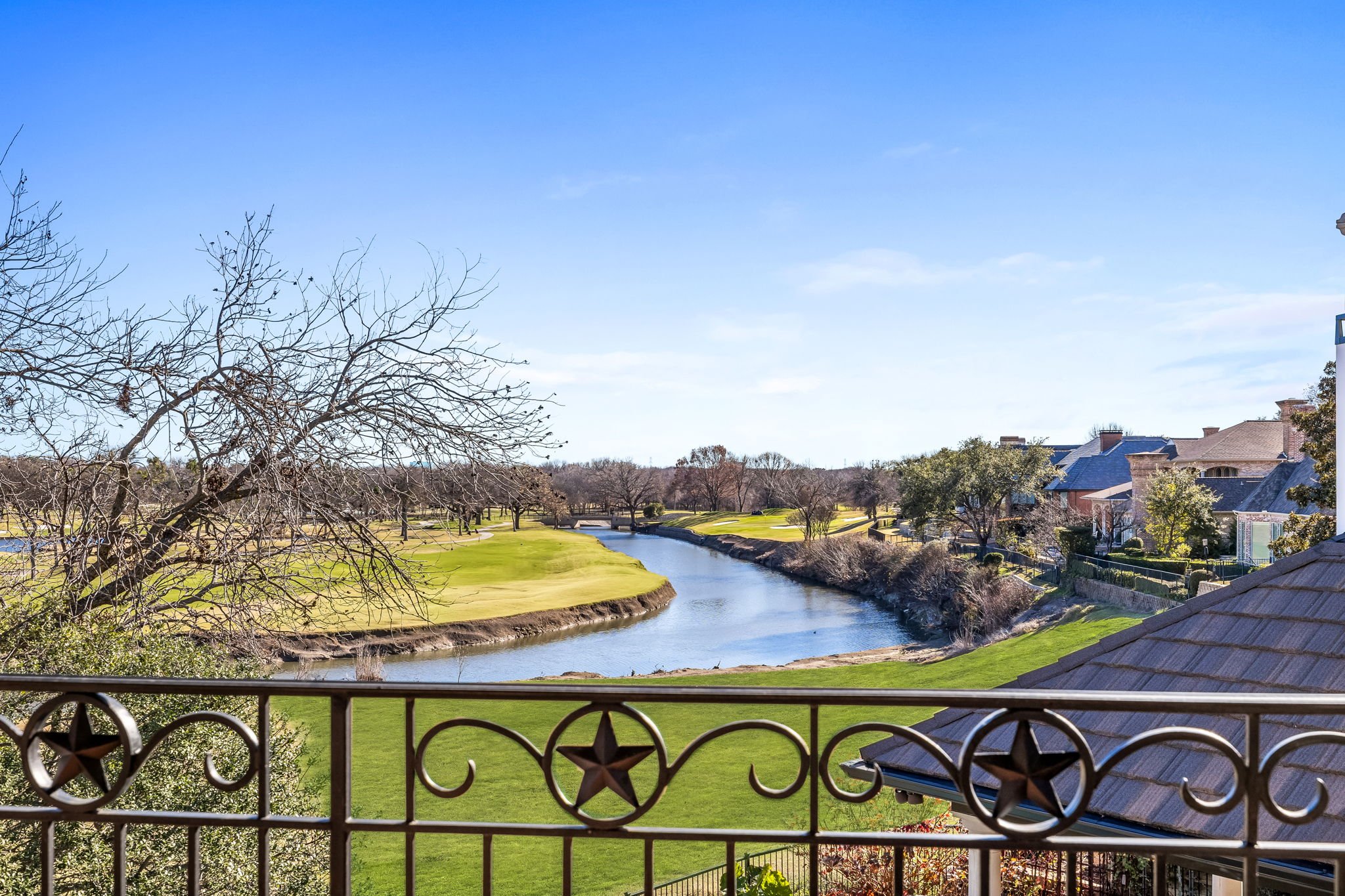 52-web-or-mls-1808 Cliffview-52.jpg