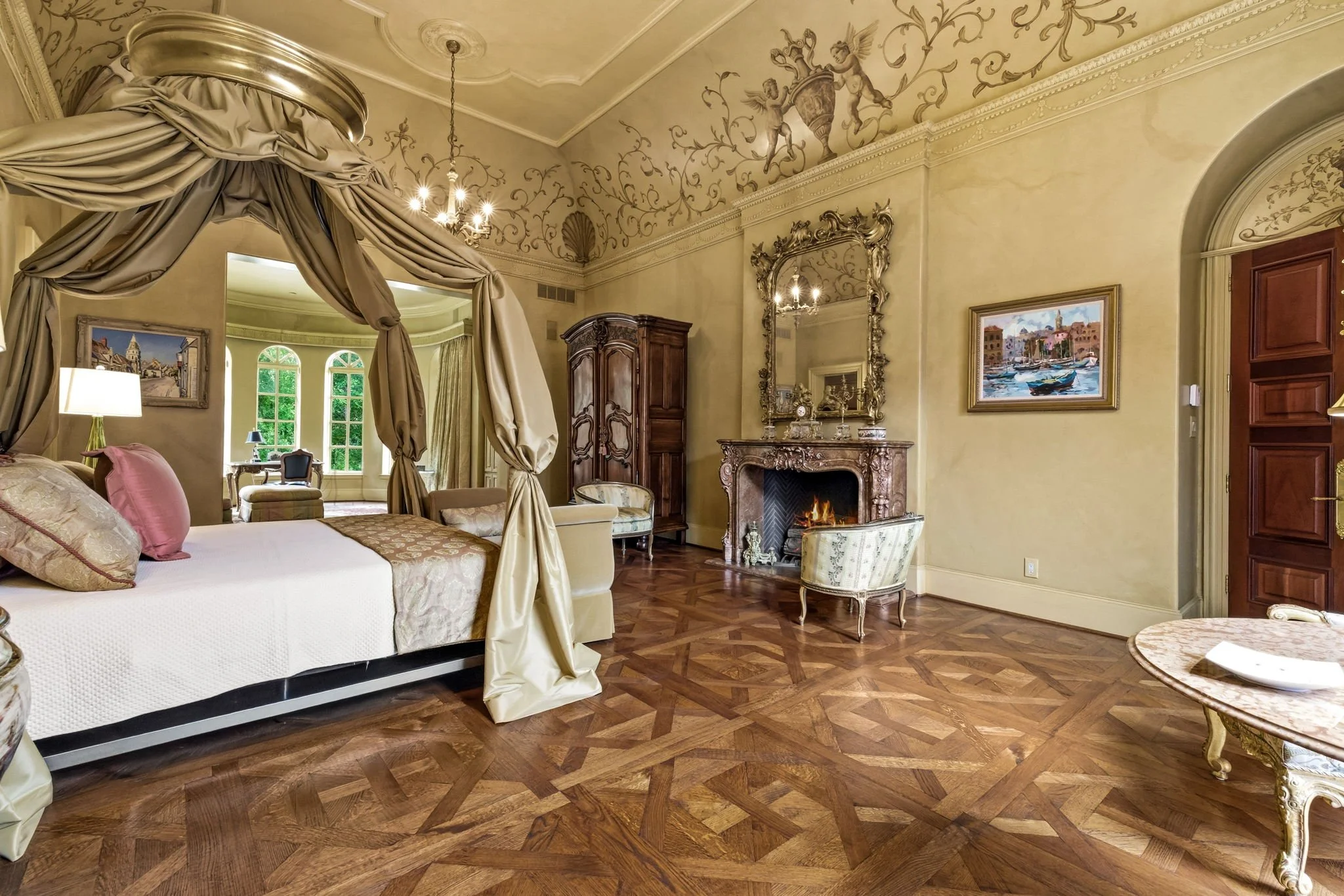 2-web-or-mls-5817 Red Wolf - Primary Bedroom Suite-2.jpg
