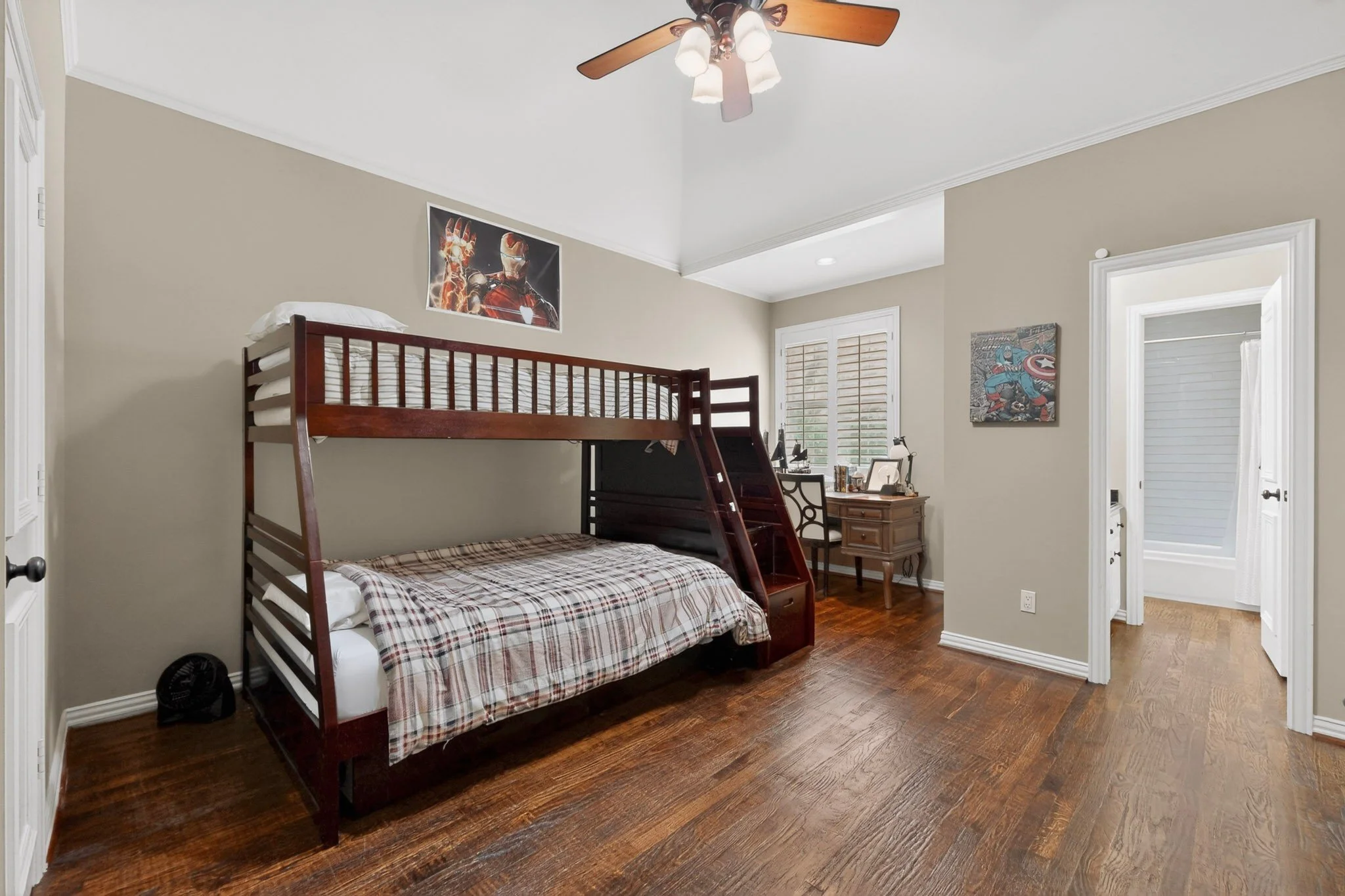 3dcasas-5700-walden-dr-044.jpg