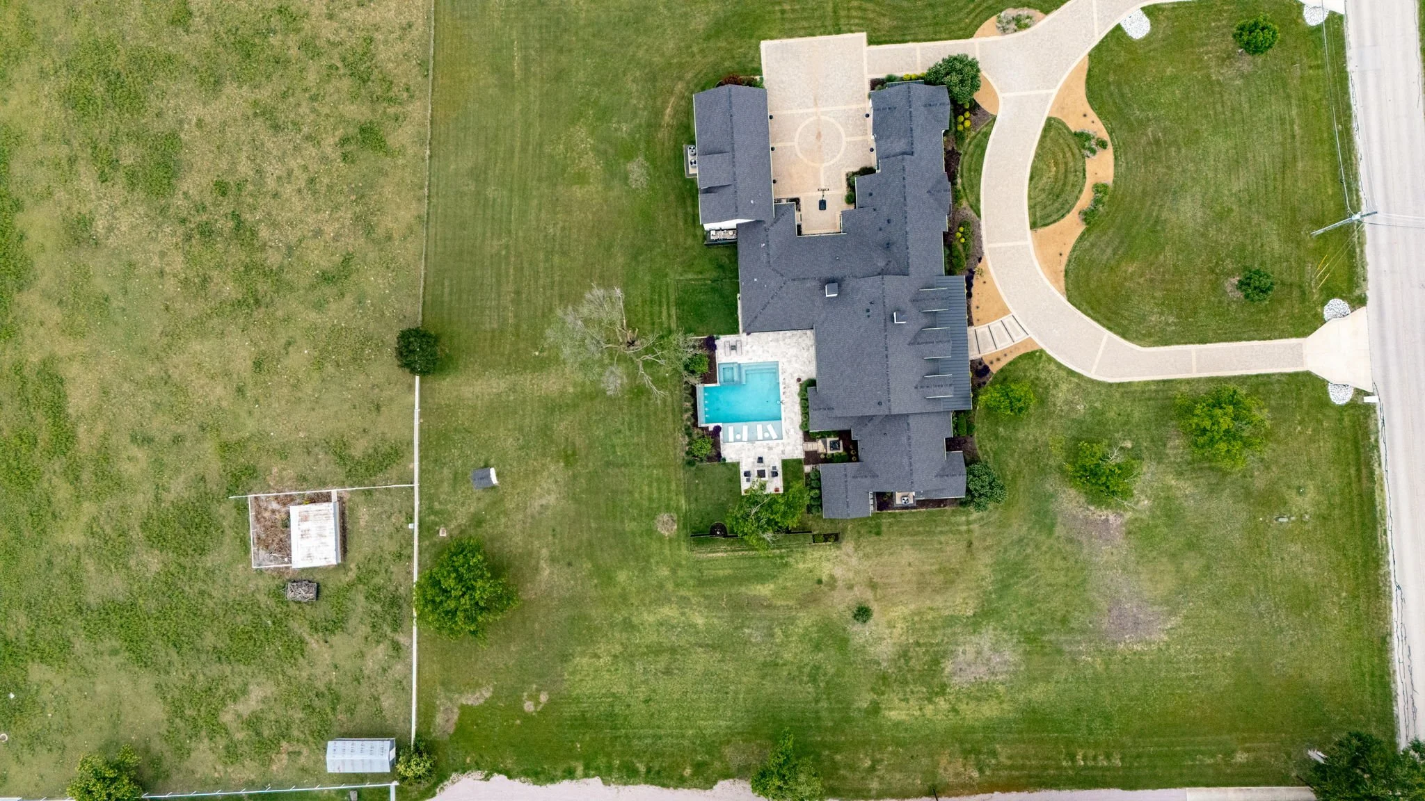 81-web-or-mls-7851 Meadow Hill-81.jpg