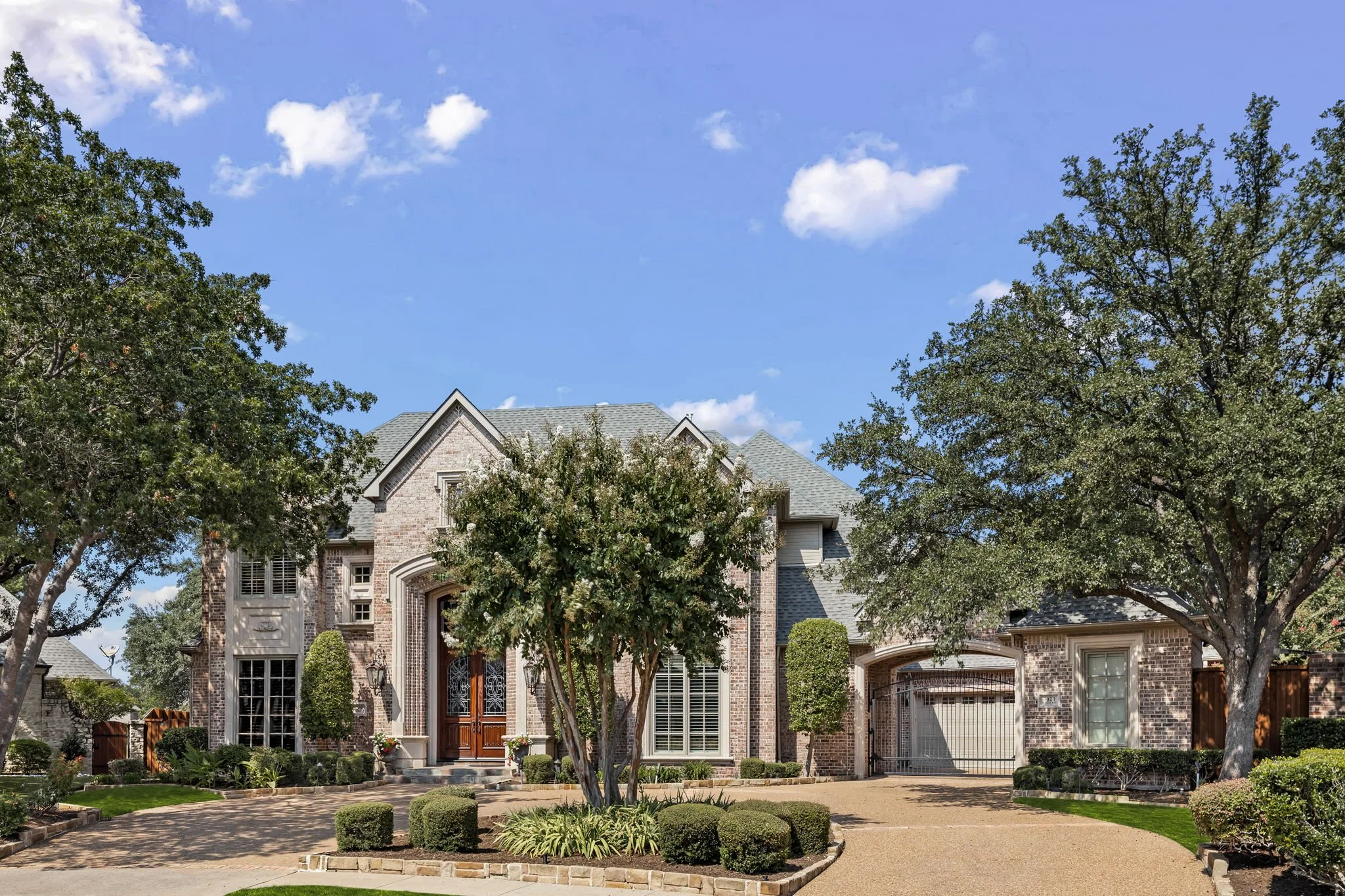 59-web-or-mls-3020 Shelton Way-59.jpg