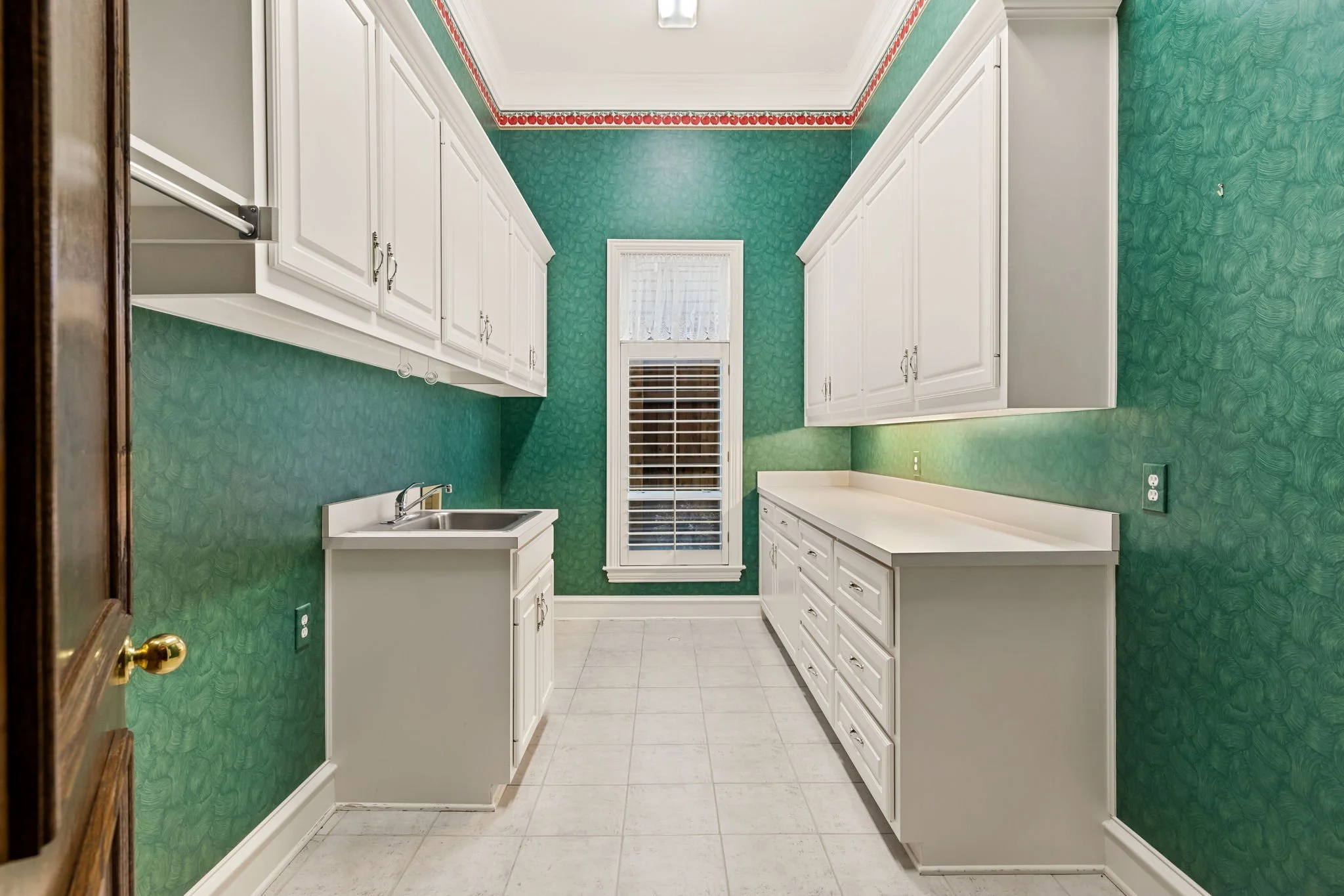 32-web-or-mls-1504 Eastwick-32.jpg