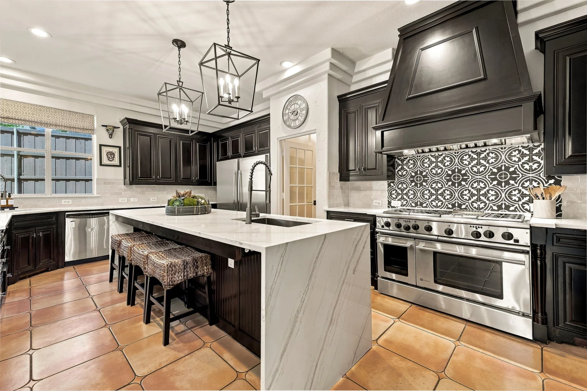 20-web-or-mls-5504 Berks-20.jpg