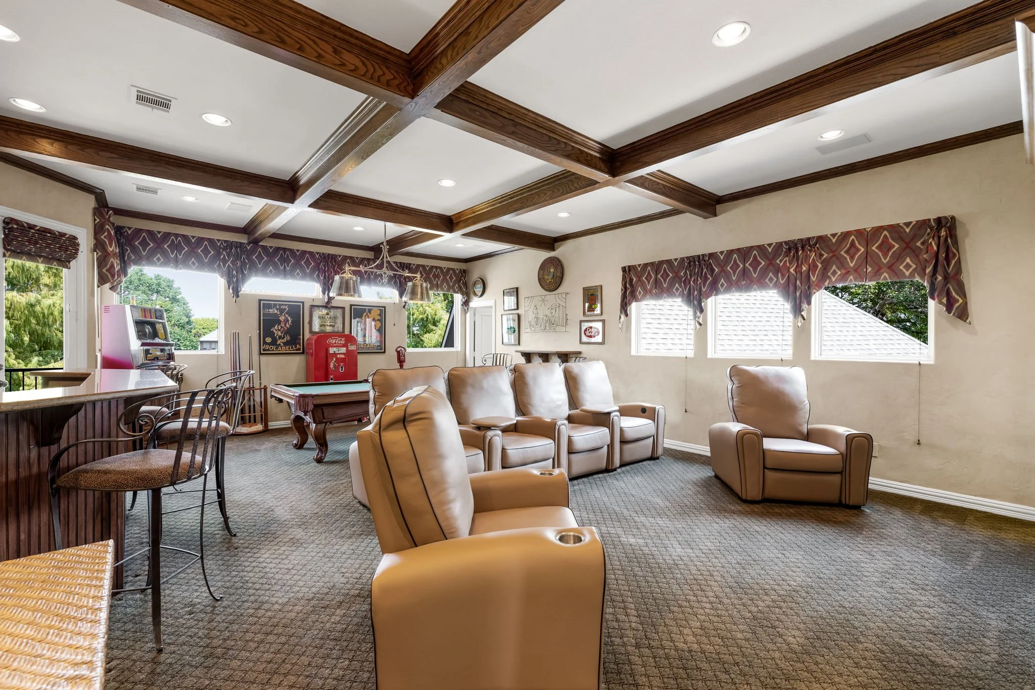 36-web-or-mls-3020 Shelton Way-36.jpg