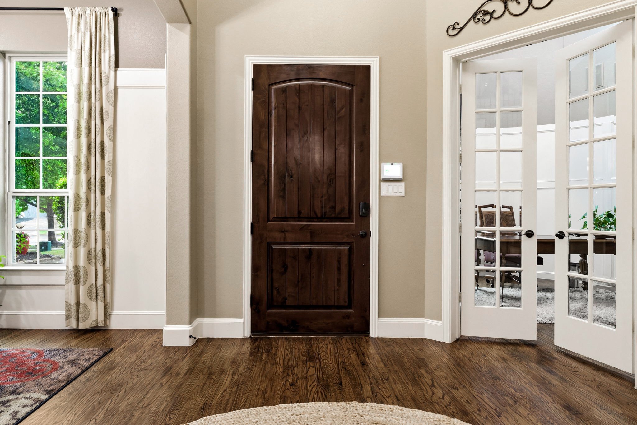 1-web-or-mls-3989 Benchmark-1.jpg