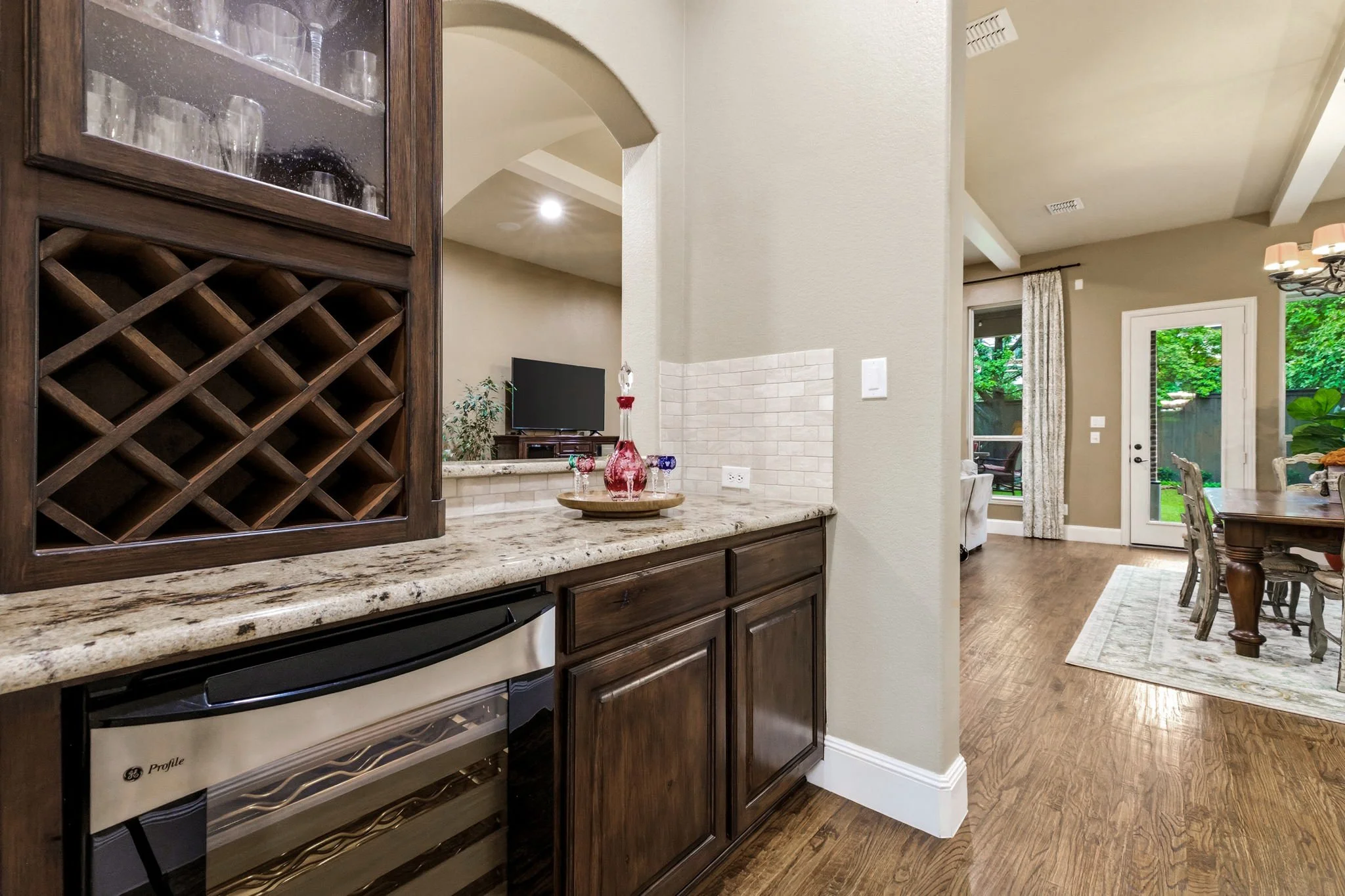 15-web-or-mls-3989 Benchmark-15.jpg