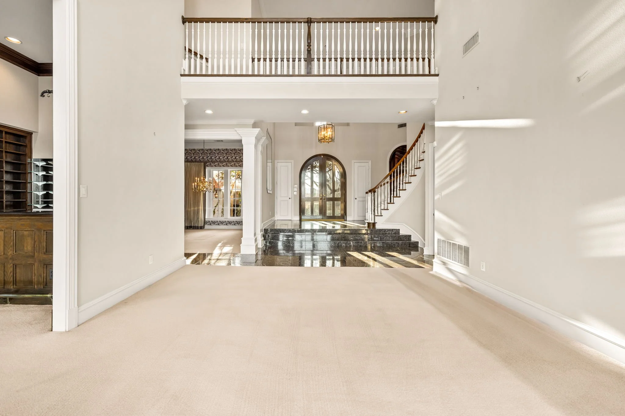 14-web-or-mls-1504 Eastwick-14.jpg