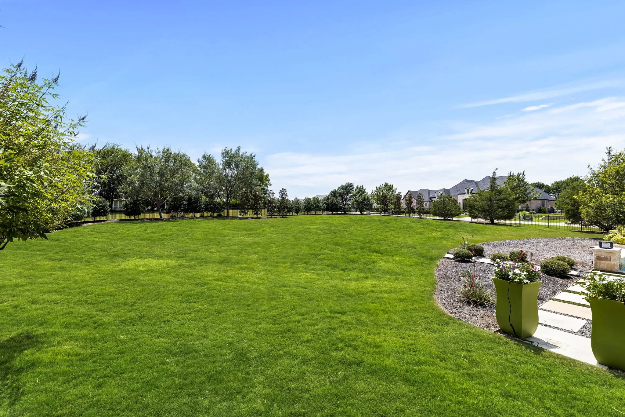 59-web-or-mls-2120 Meadow View-59.jpg