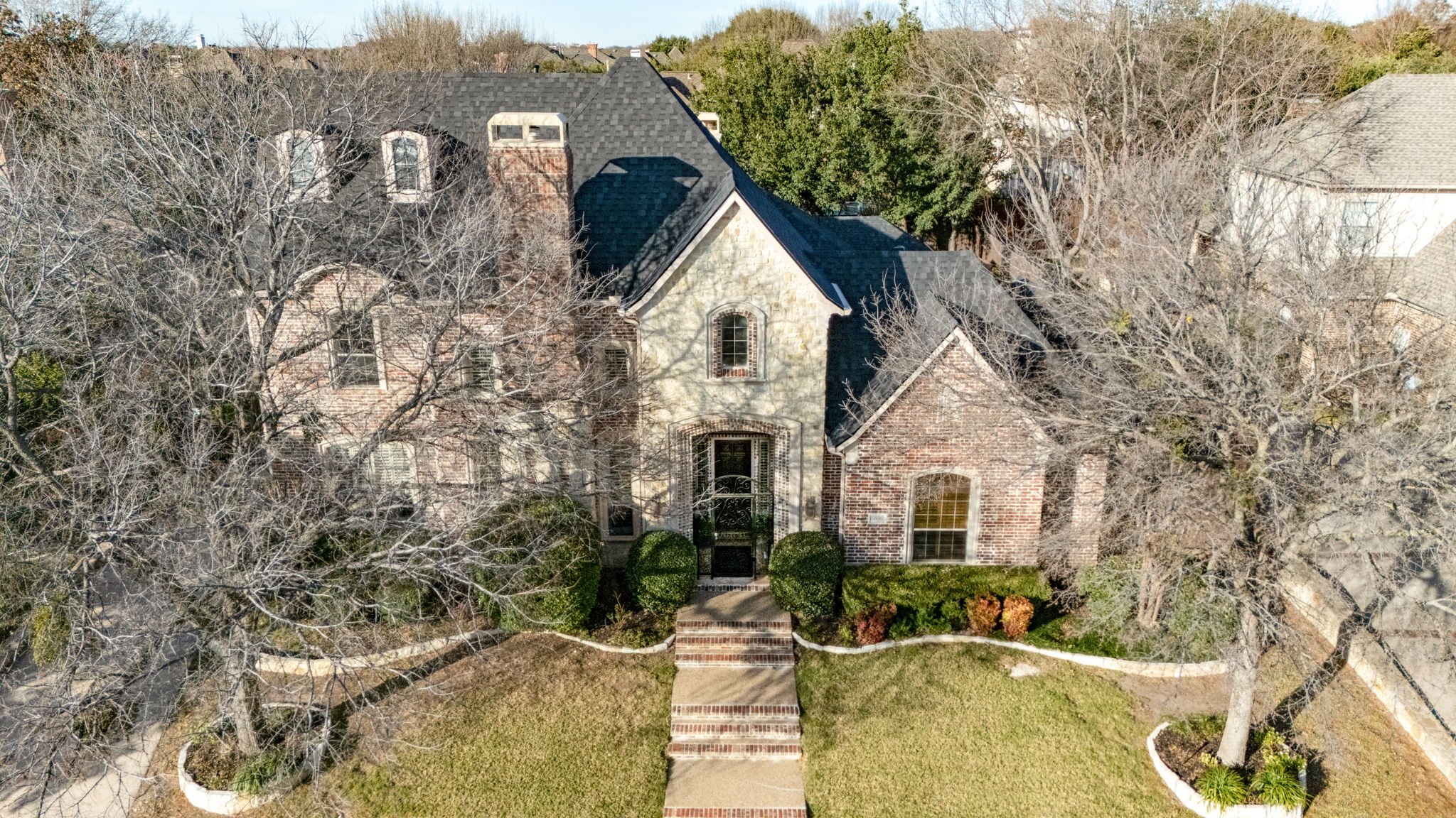 58-web-or-mls-6609 Riverhill-58.jpg