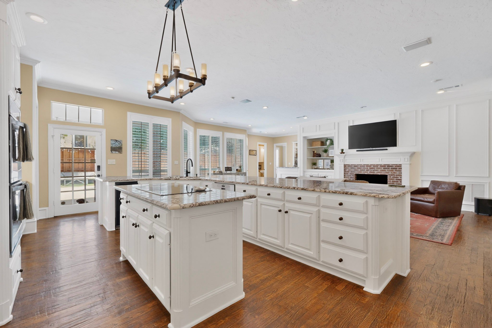 3dcasas-5700-walden-dr-019.jpg