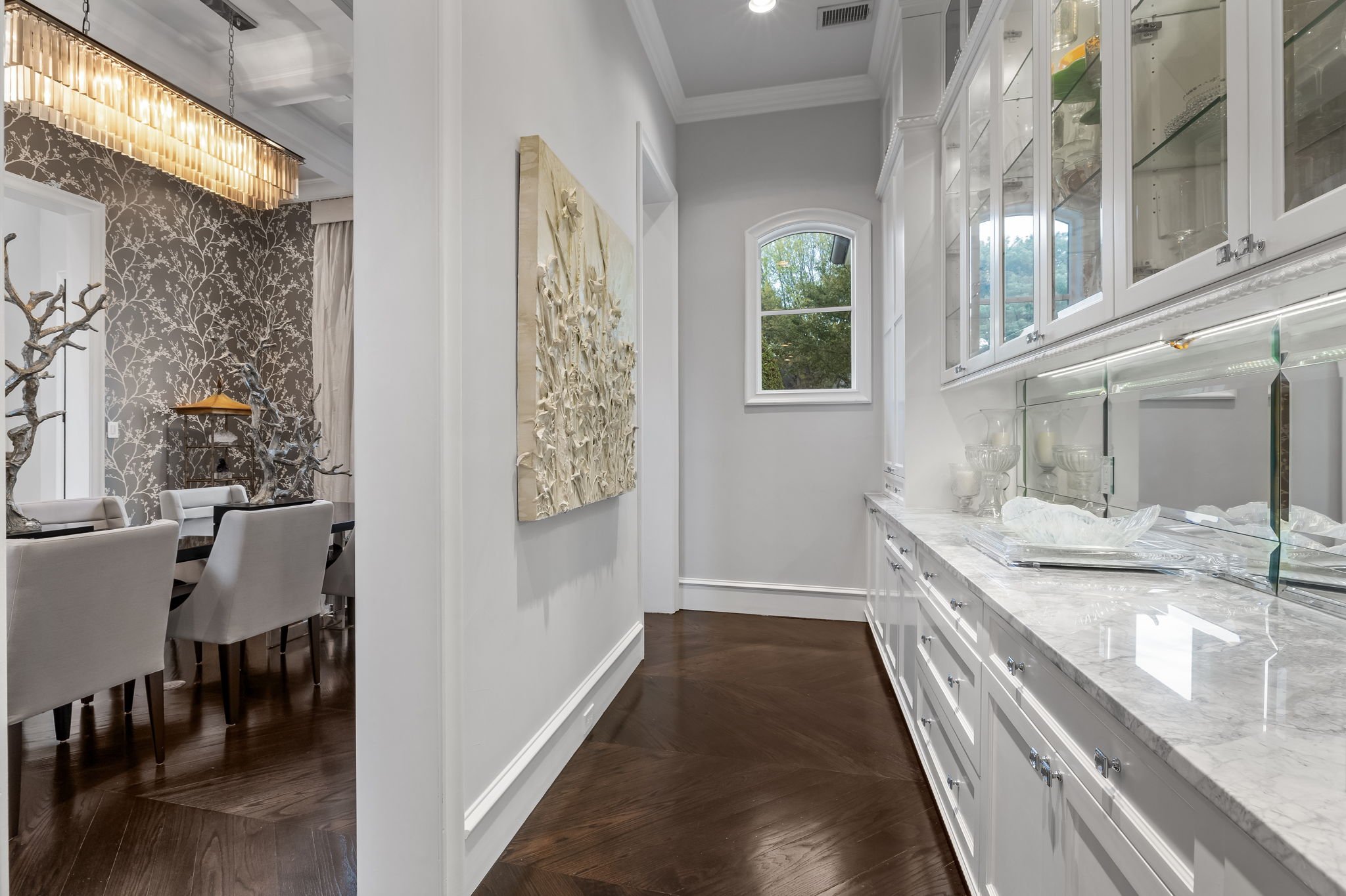 15-web-or-mls-5704 Arcady Pl-15.jpg