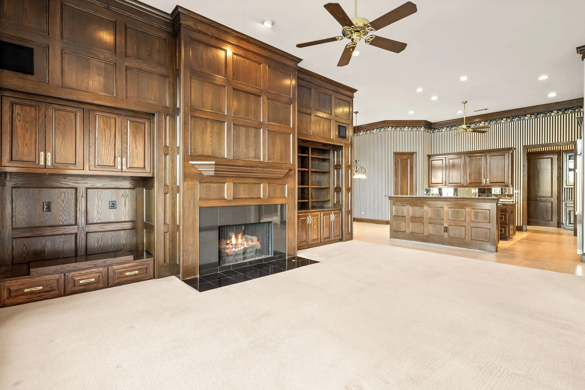 20-web-or-mls-1504 Eastwick-20.jpg