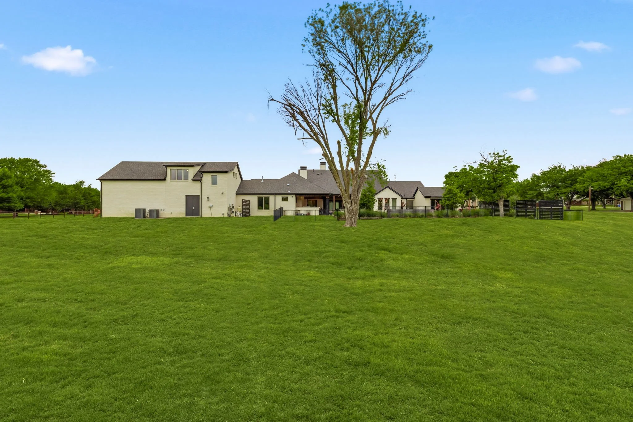 59-web-or-mls-7851 Meadow Hill-59.jpg