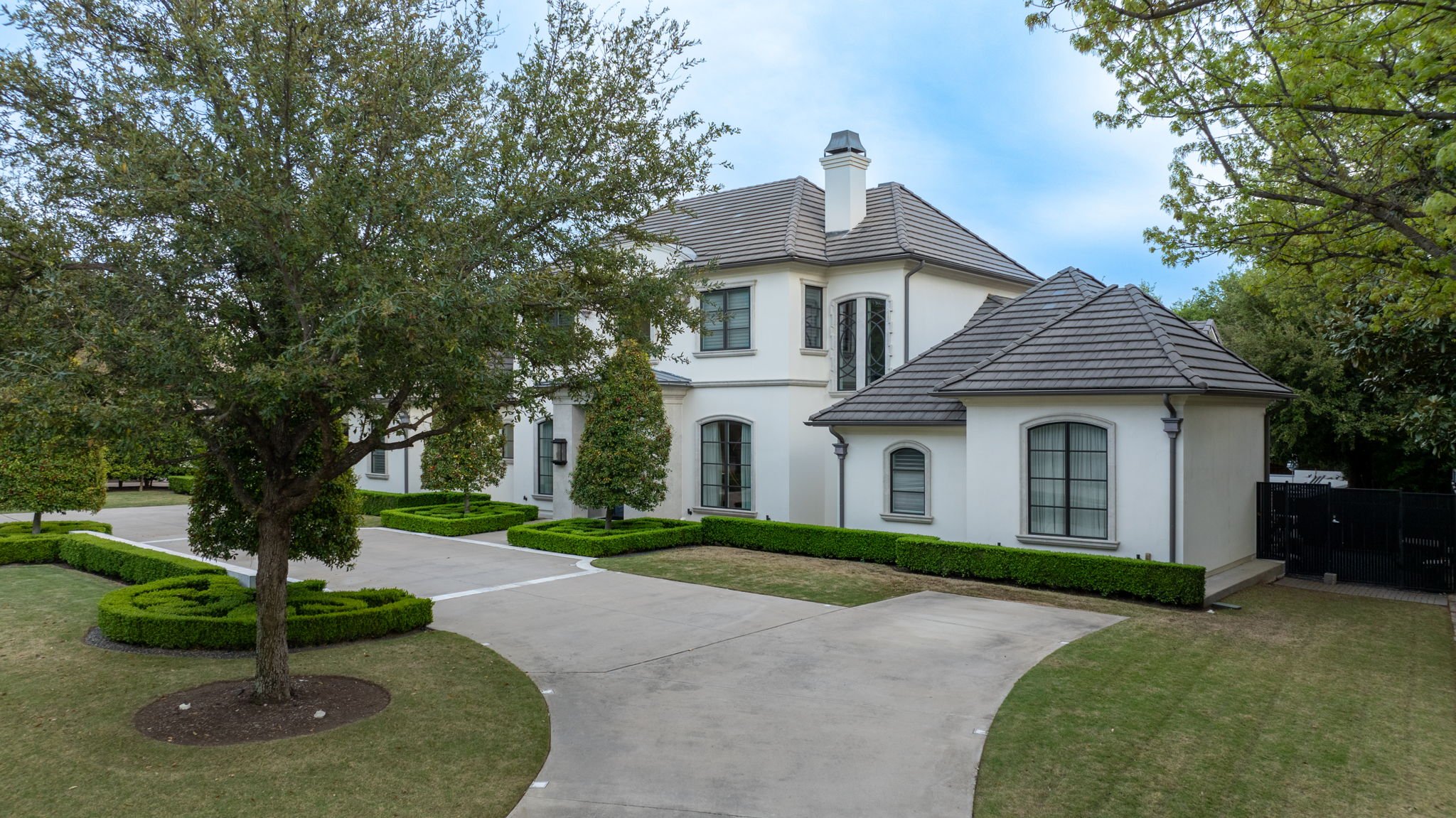 90-web-or-mls-5704 Arcady Pl-89.jpg