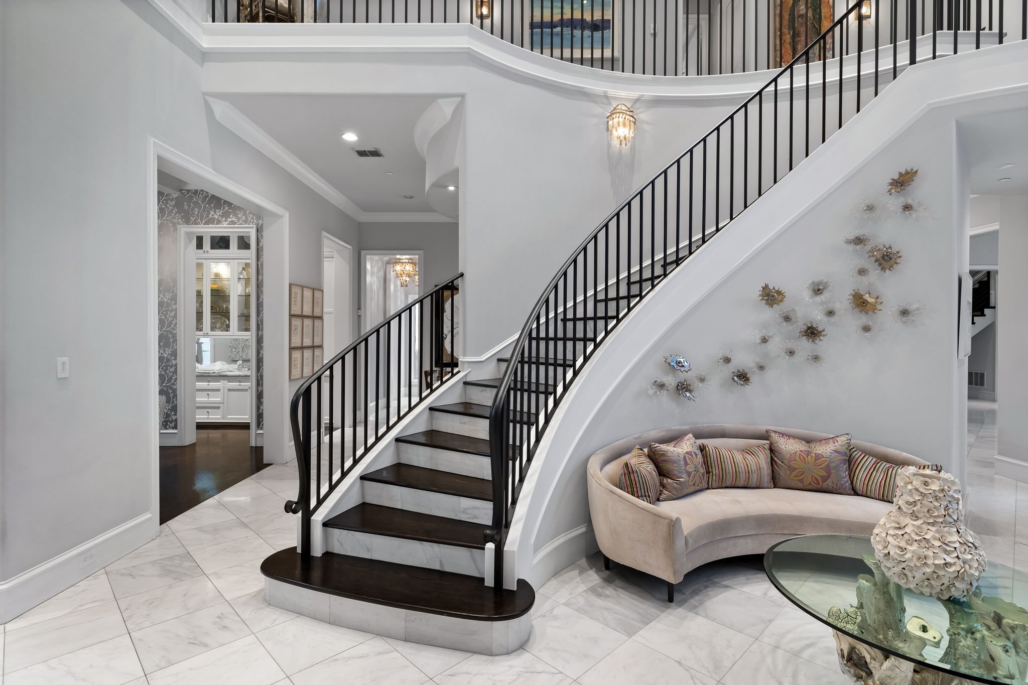 9-web-or-mls-5704 Arcady Pl-09.jpg
