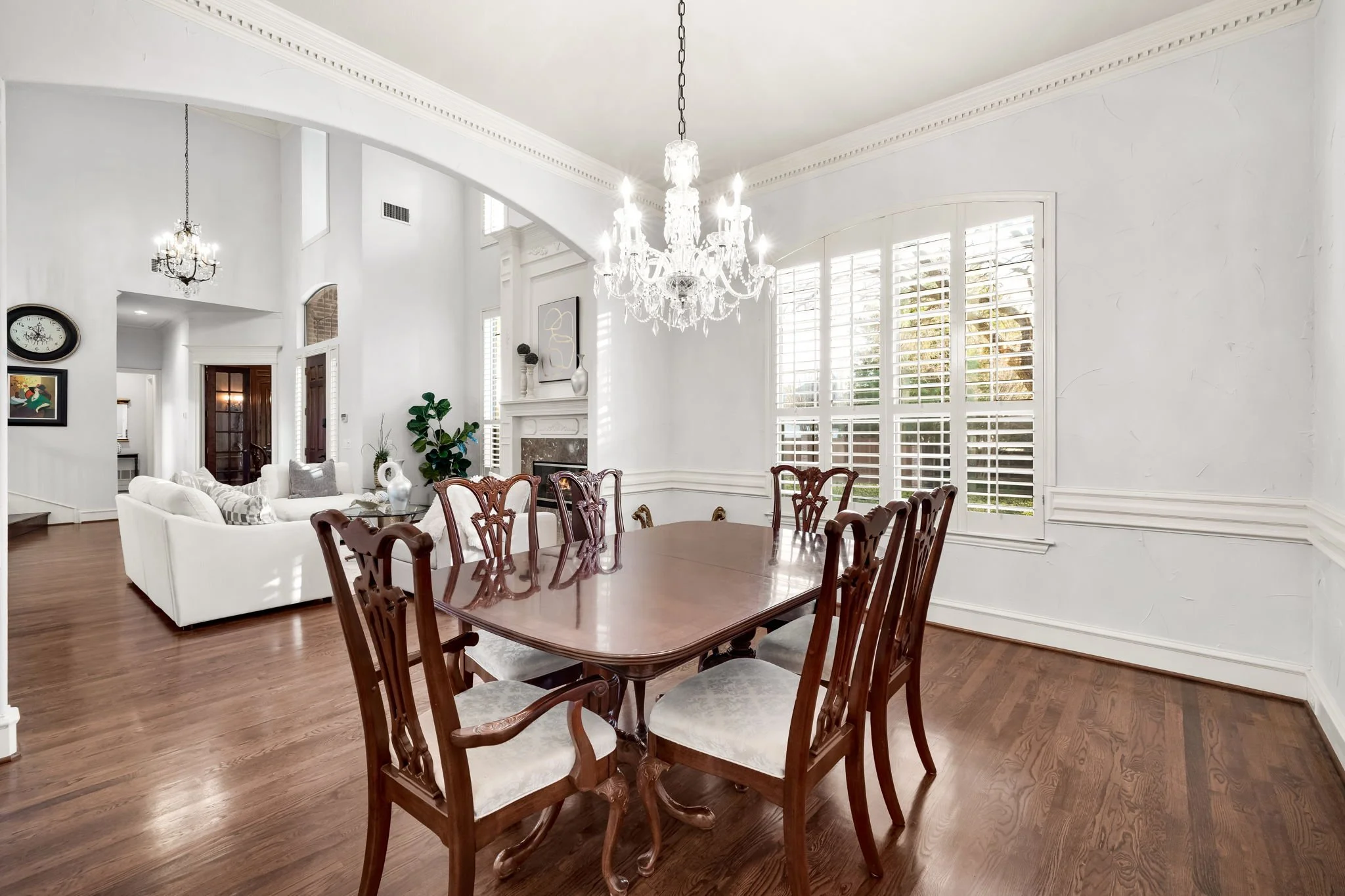 10-web-or-mls-6609 Riverhill-10.jpg