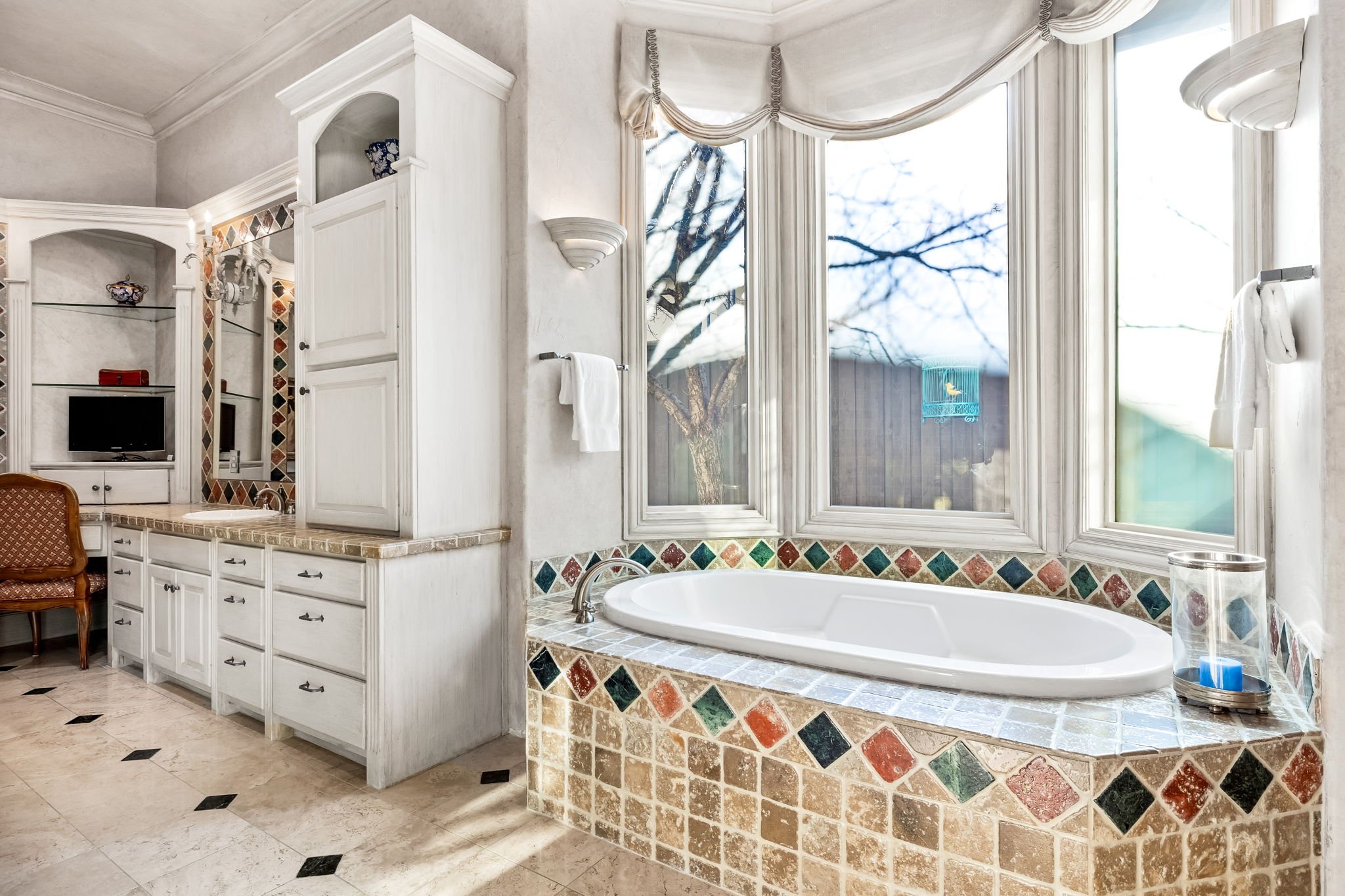 38-web-or-mls-1808 Cliffview-38.jpg