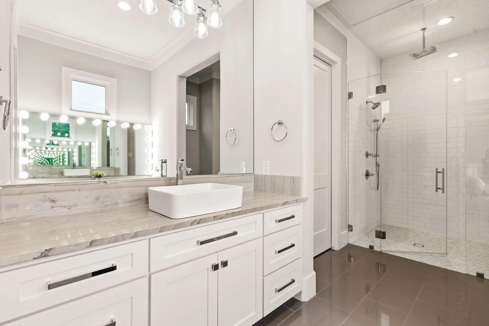29-web-or-mls-7851 Meadow Hill-29.jpg