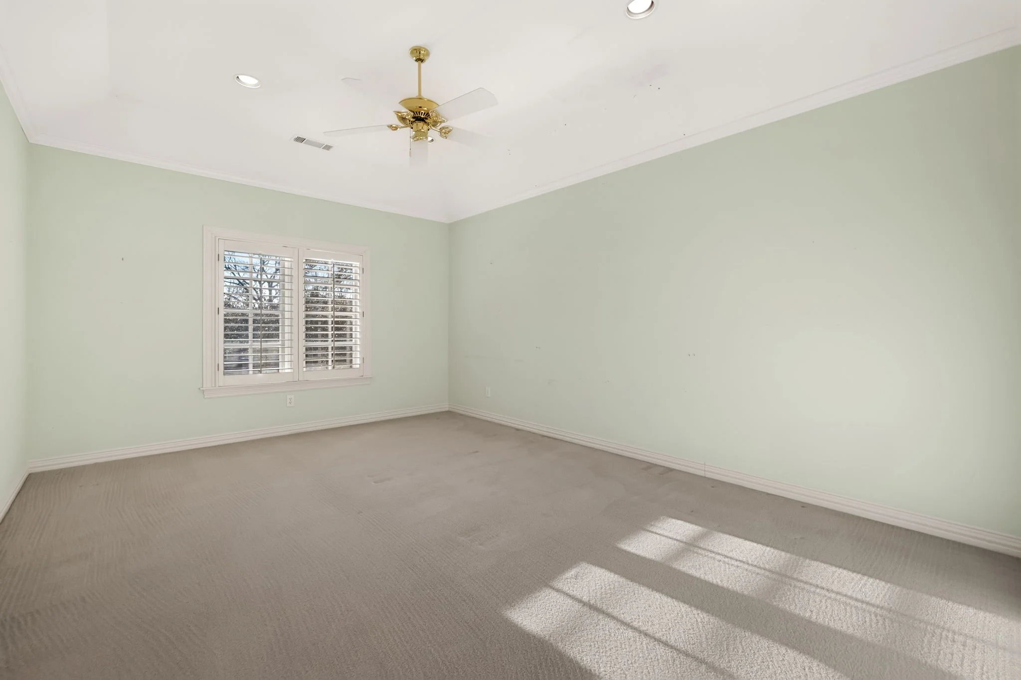 44-web-or-mls-1504 Eastwick-44.jpg