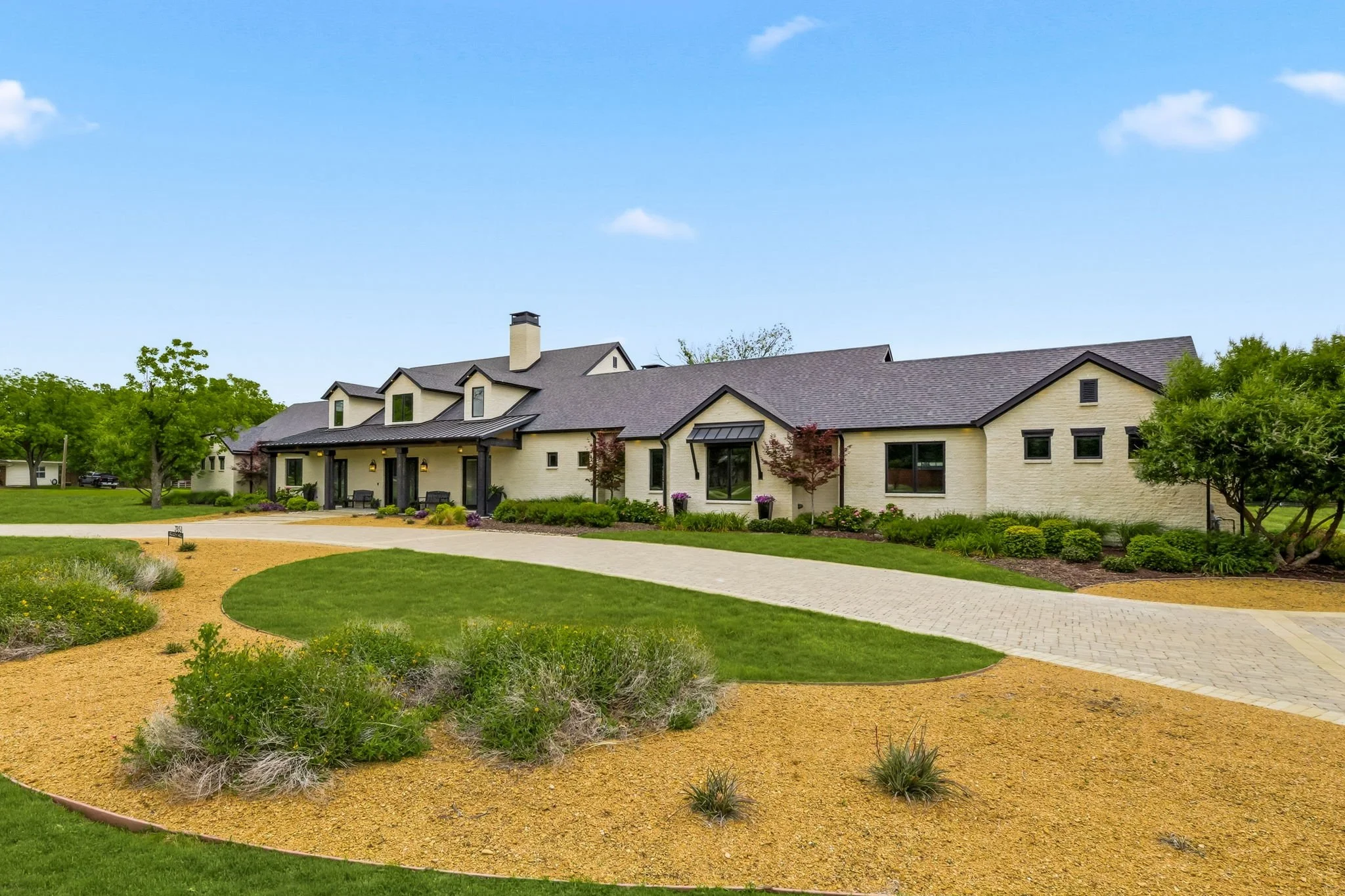 64-web-or-mls-7851 Meadow Hill-64.jpg