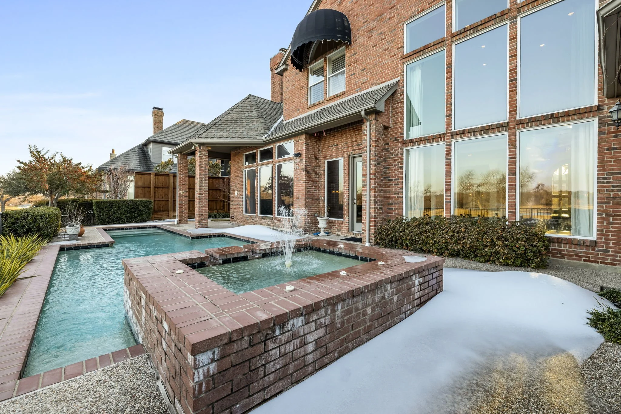 51-web-or-mls-1504 Eastwick-51.jpg