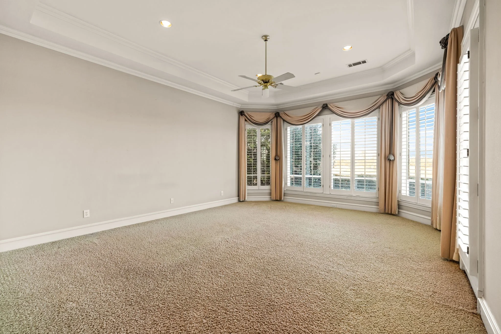 33-web-or-mls-1504 Eastwick-33.jpg