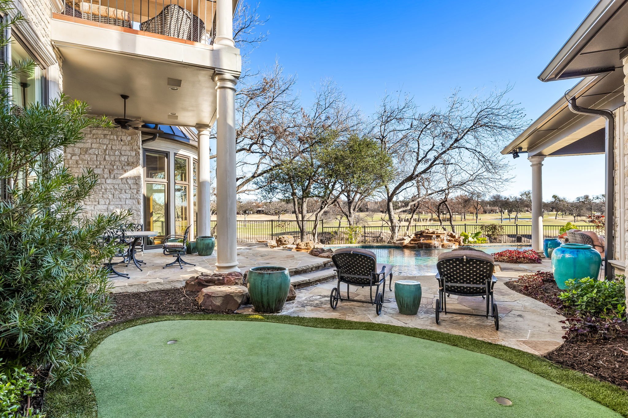 60-web-or-mls-1808 Cliffview-60.jpg
