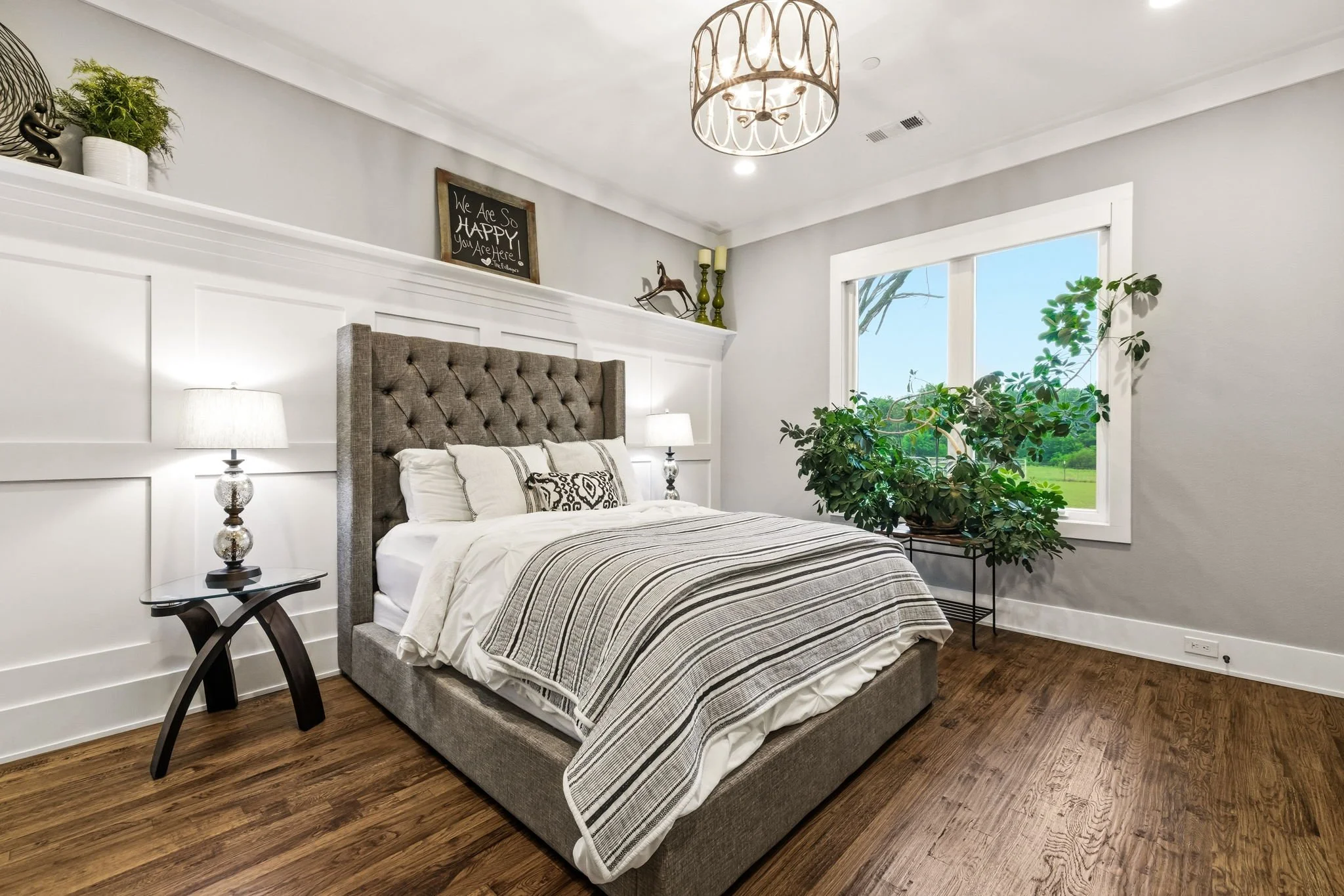 41-web-or-mls-7851 Meadow Hill-41.jpg