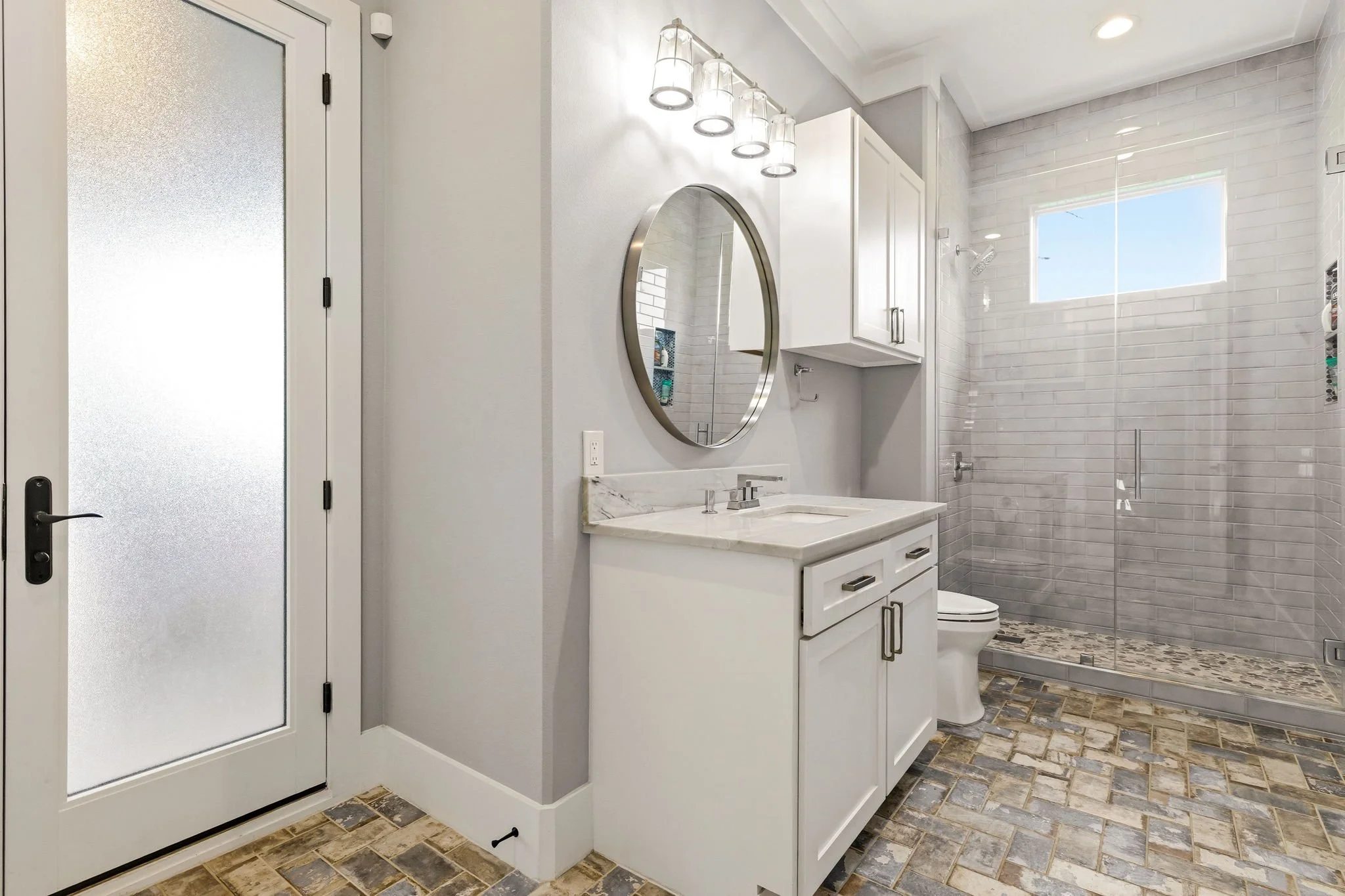 39-web-or-mls-7851 Meadow Hill-39.jpg
