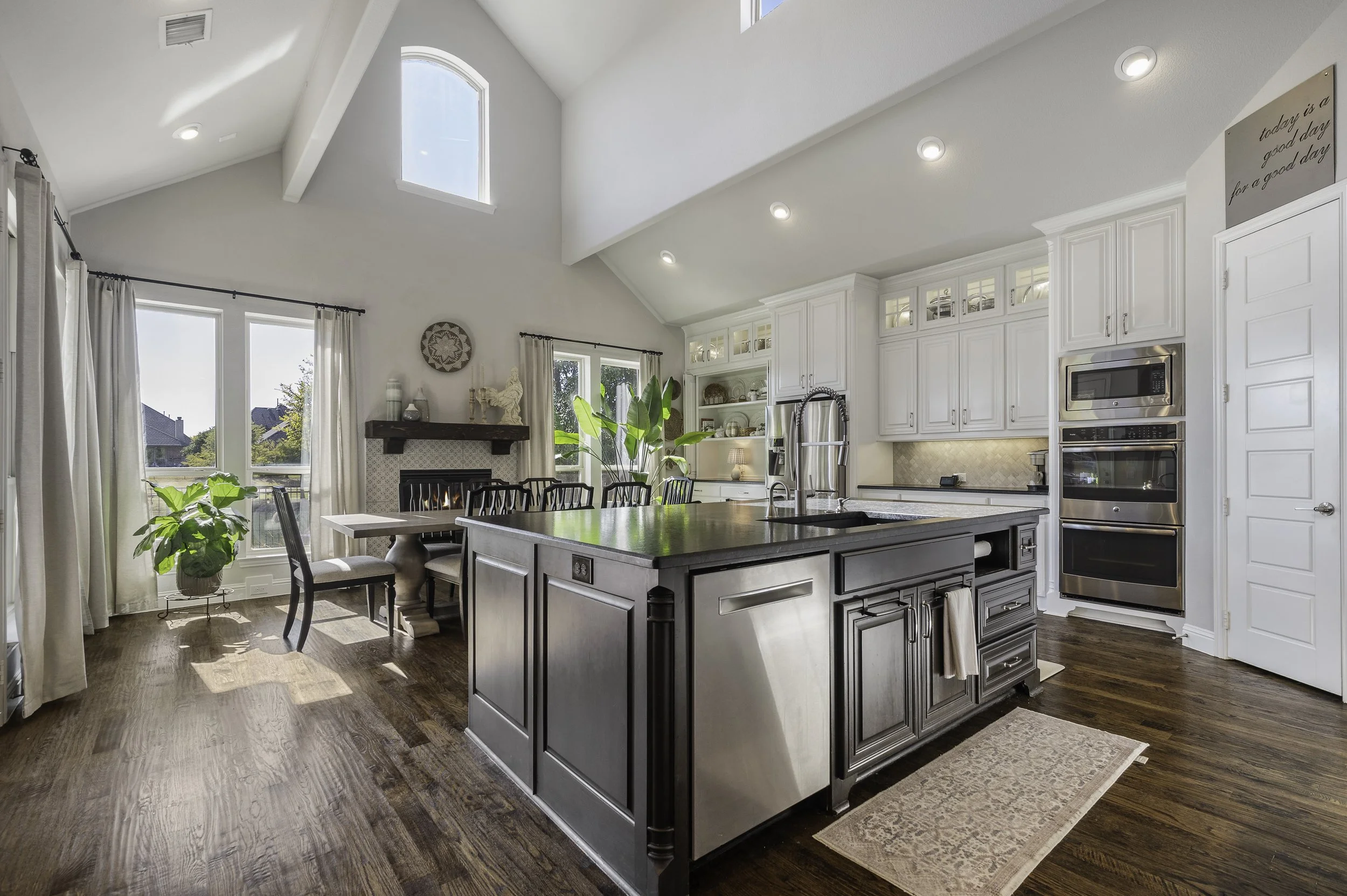 1400CypressCreekWay-11.jpg