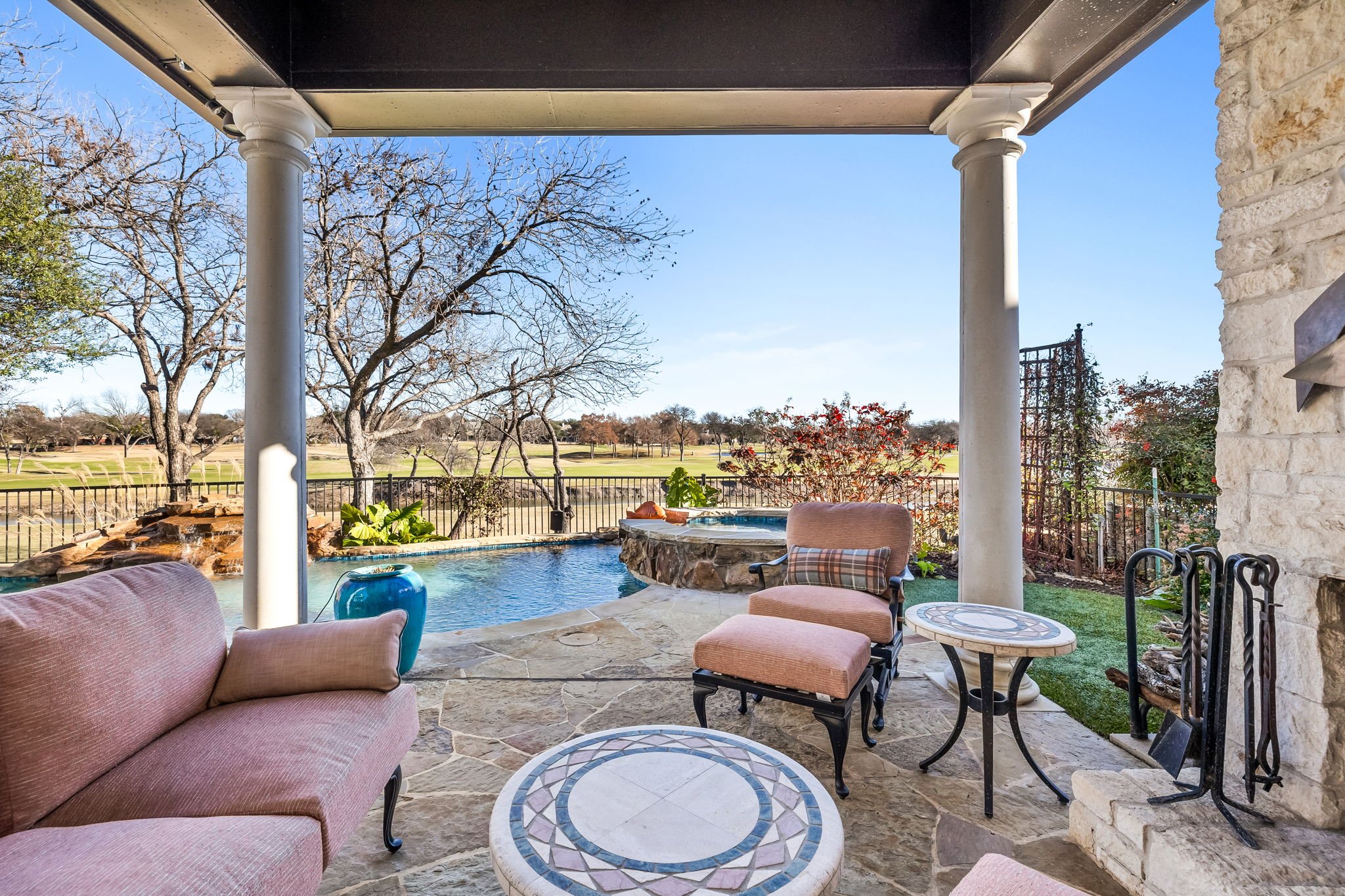 64-web-or-mls-1808 Cliffview-64.jpg