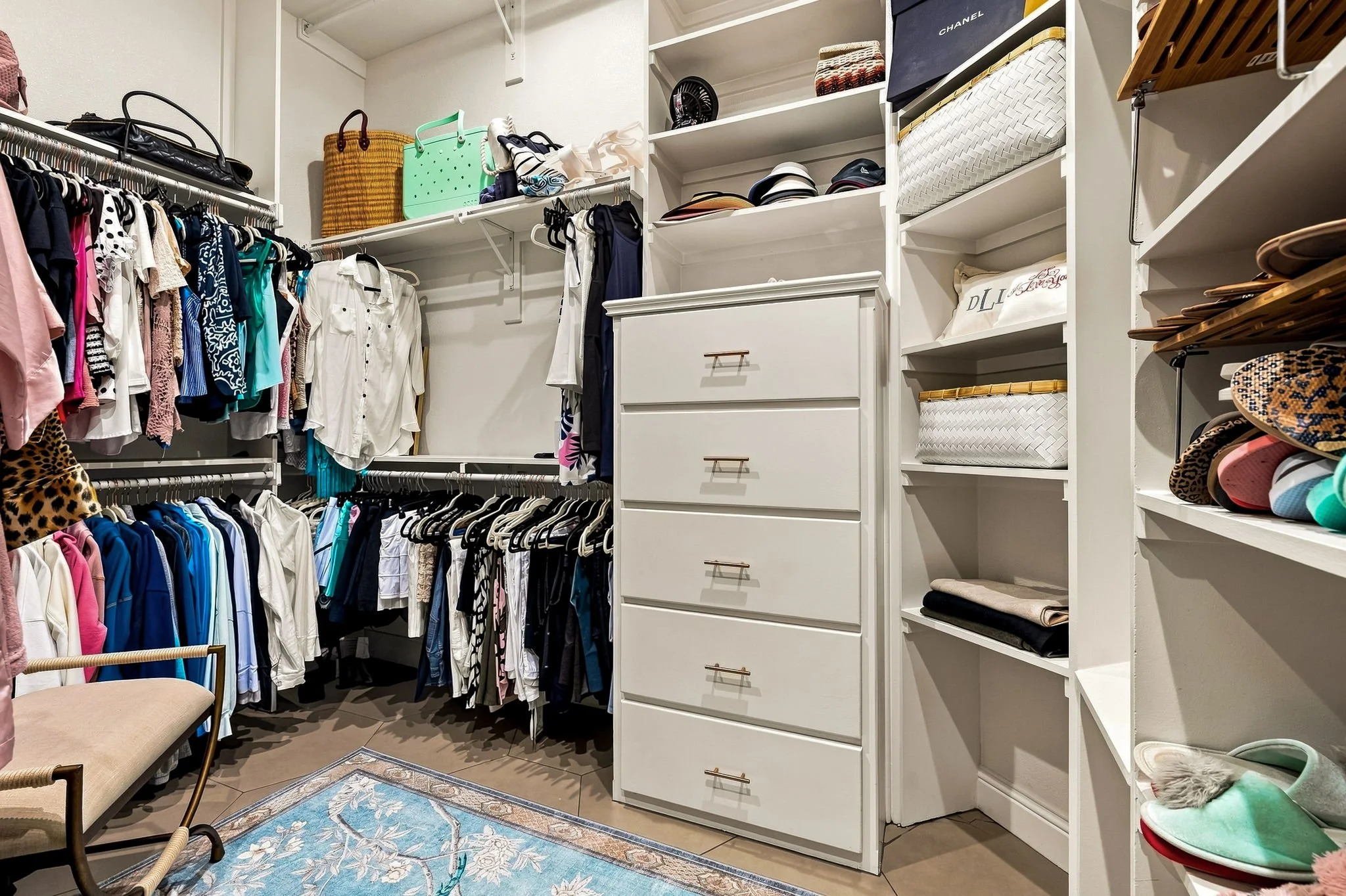 31-web-or-mls-2120 Meadow View-31.jpg