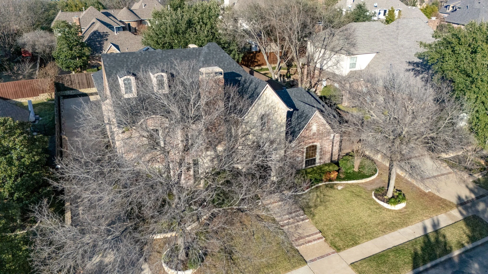 59-web-or-mls-6609 Riverhill-59.jpg