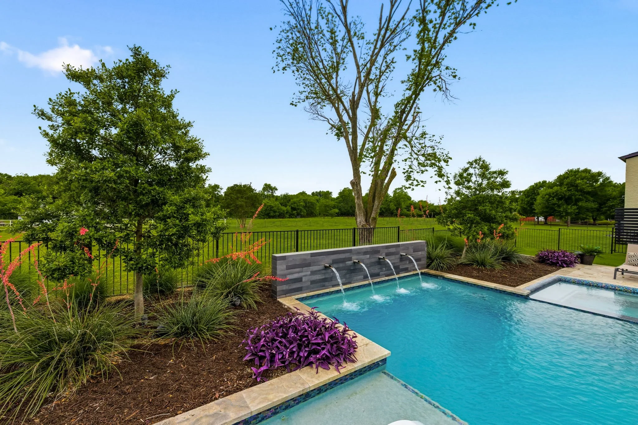 57-web-or-mls-7851 Meadow Hill-57.jpg