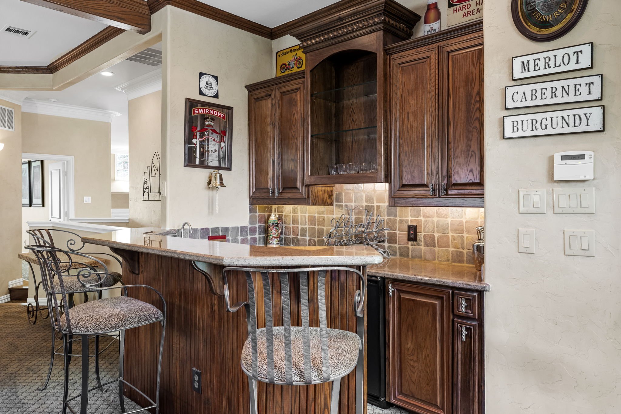 38-web-or-mls-3020 Shelton Way-38.jpg