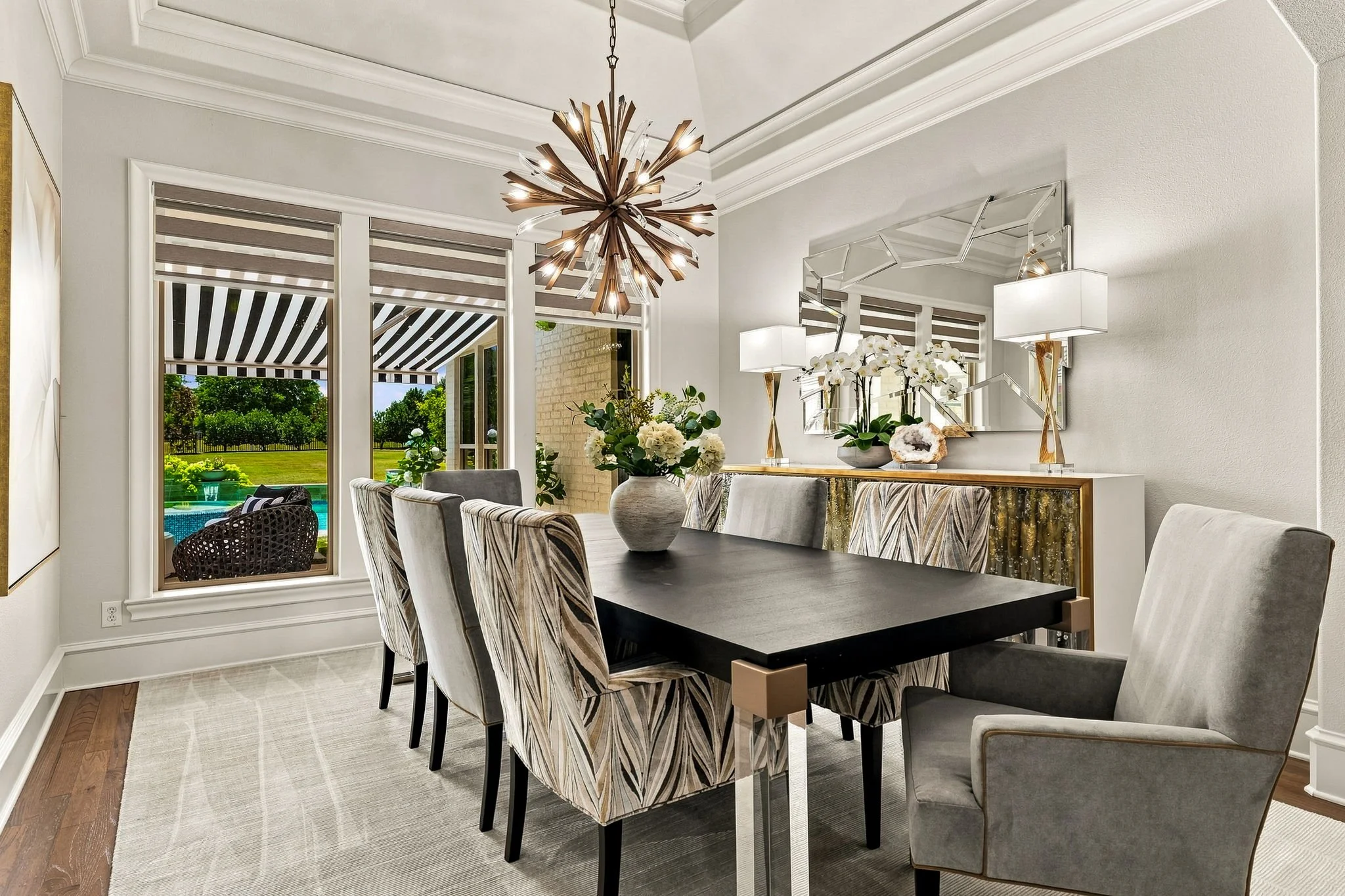 9-web-or-mls-2120 Meadow View-09.jpg