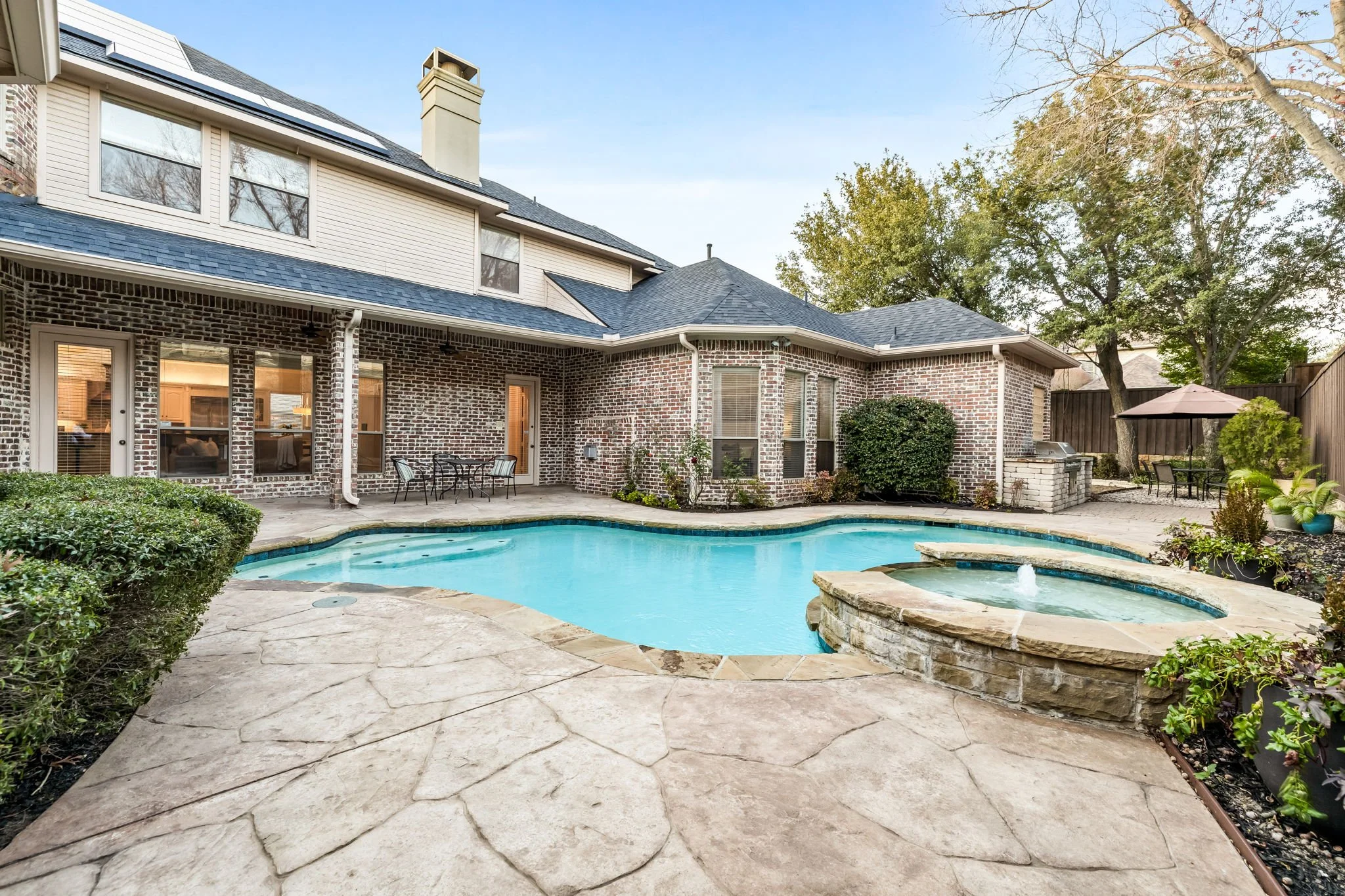 52-web-or-mls-6609 Riverhill-52.jpg