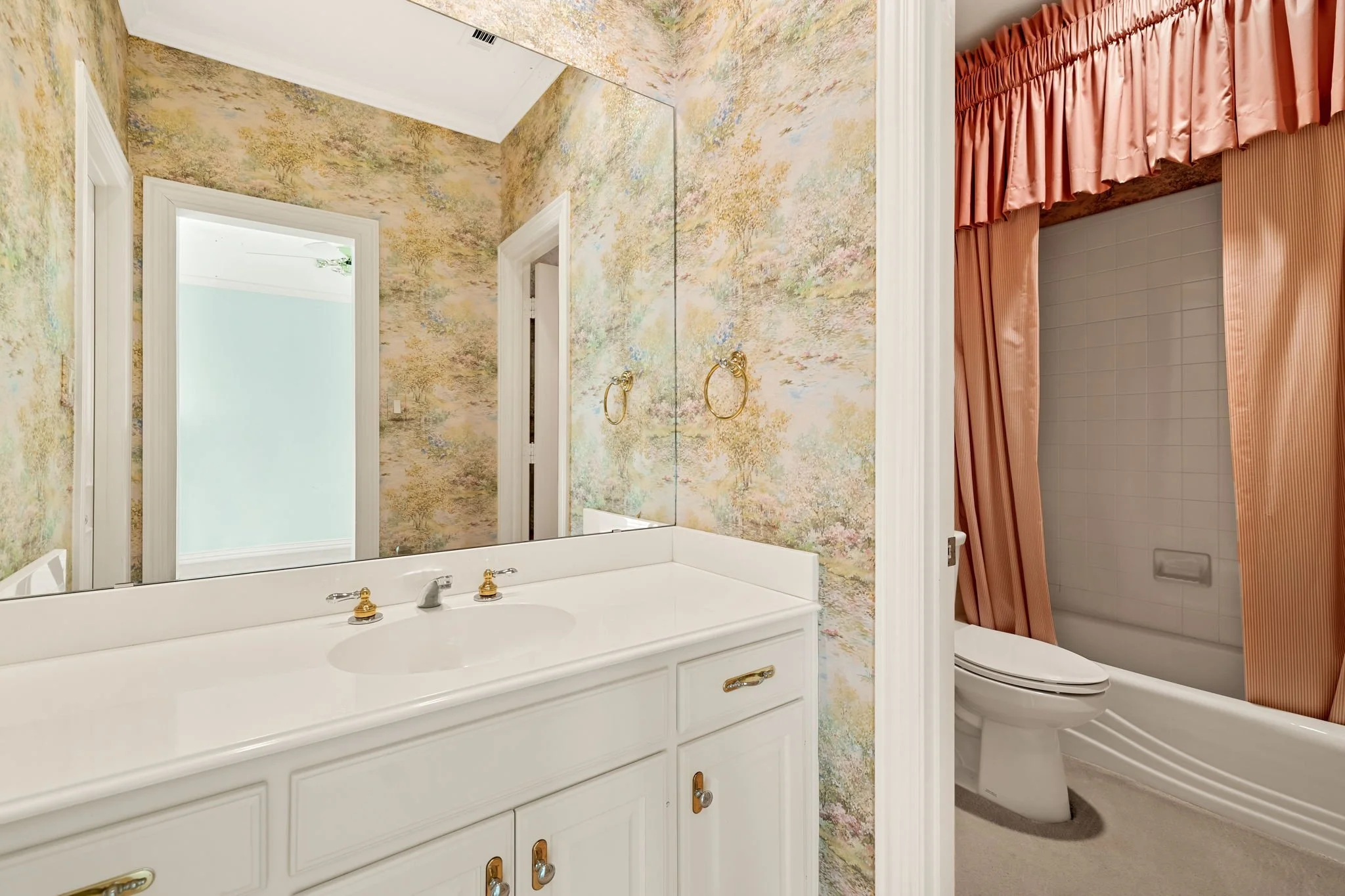 45-web-or-mls-1504 Eastwick-45.jpg