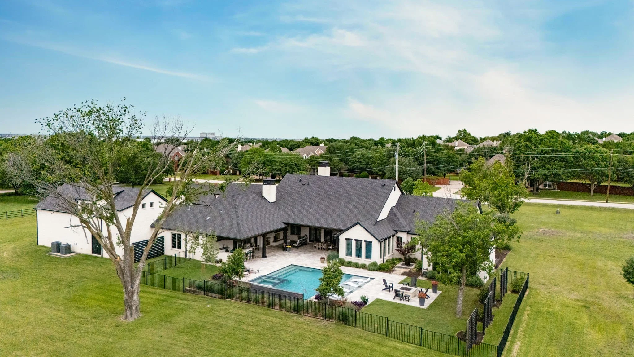 70-web-or-mls-7851 Meadow Hill-70.jpg