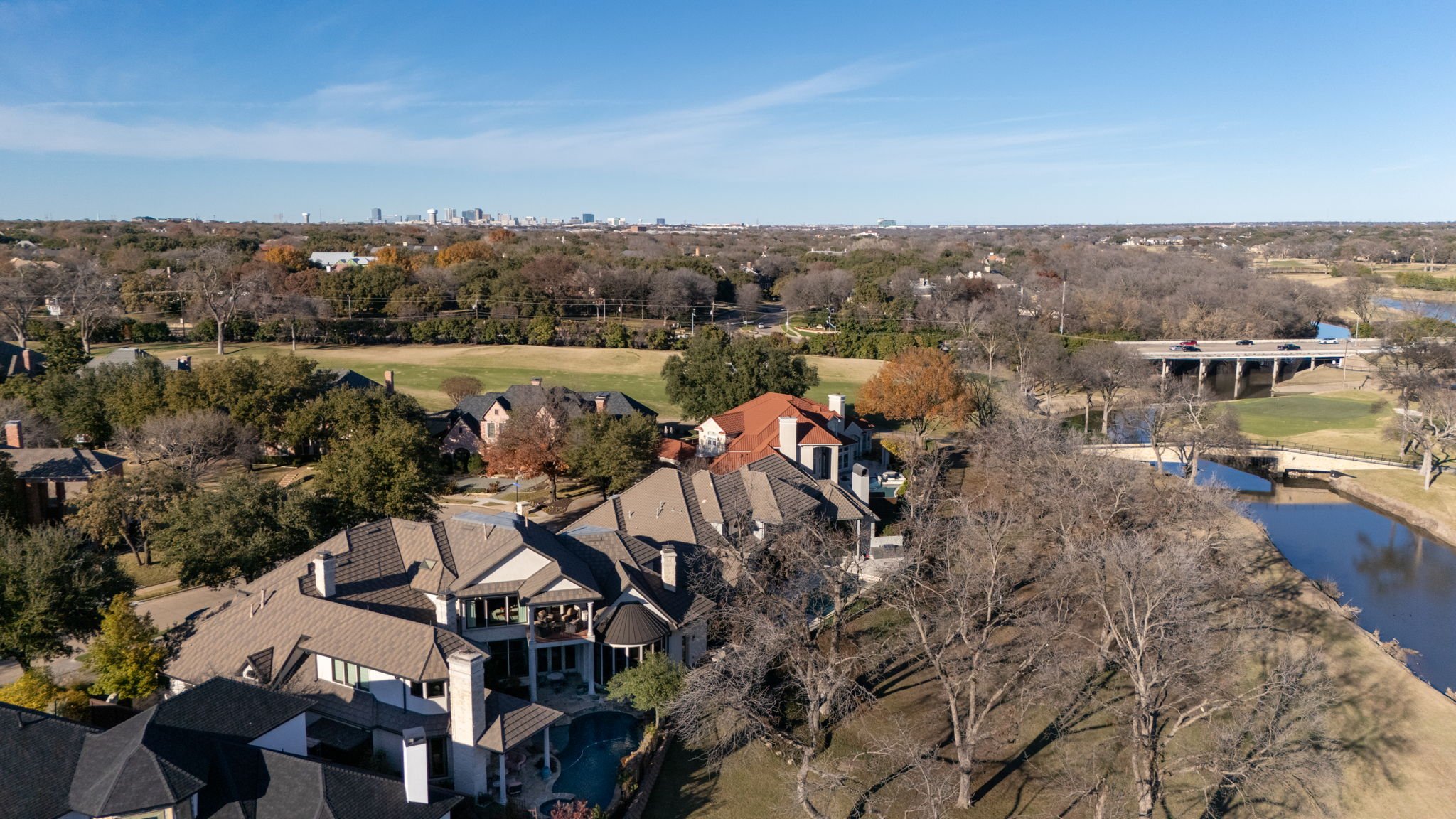 90-web-or-mls-1808 Cliffview-90.jpg