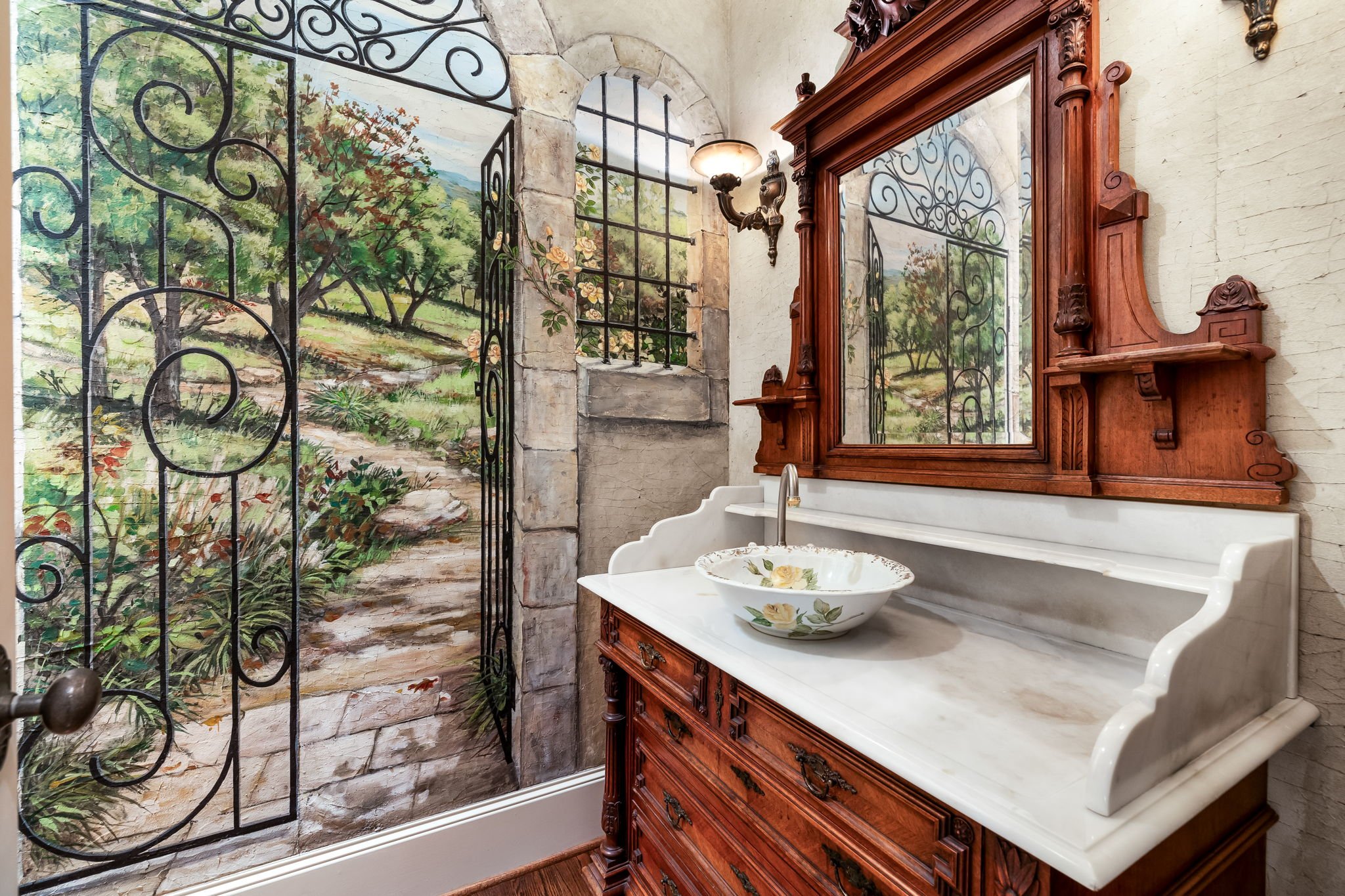 42-web-or-mls-1808 Cliffview-42.jpg
