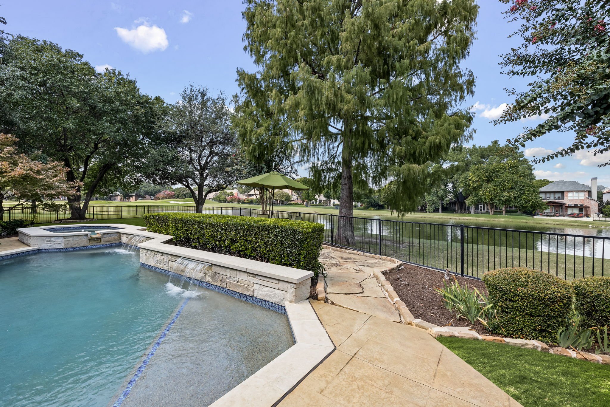 56-web-or-mls-3020 Shelton Way-56.jpg