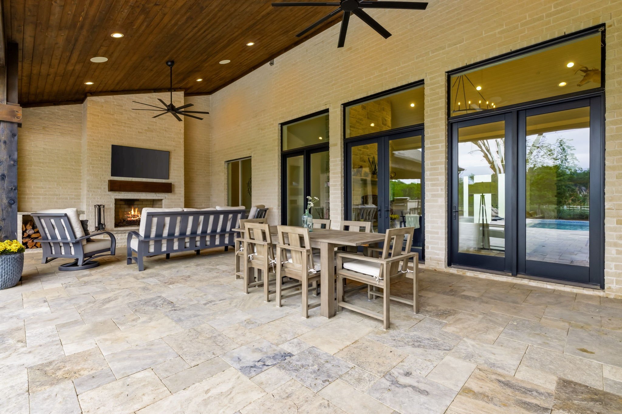46-web-or-mls-7851 Meadow Hill-46.jpg