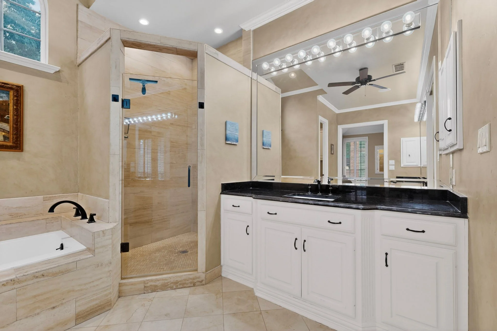 3dcasas-5700-walden-dr-029.jpg