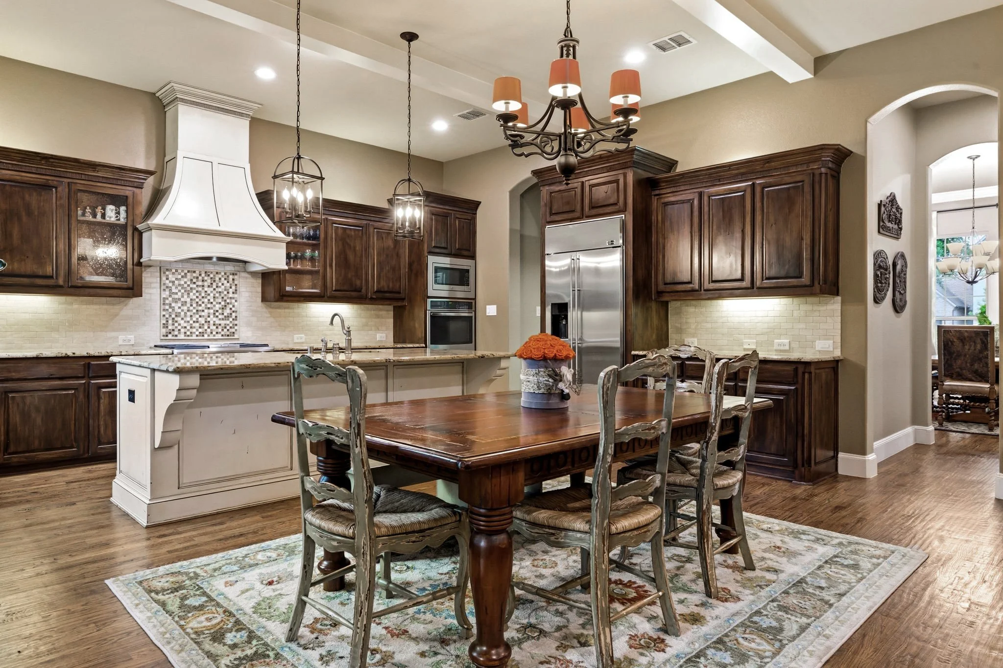 14-web-or-mls-3989 Benchmark-14.jpg